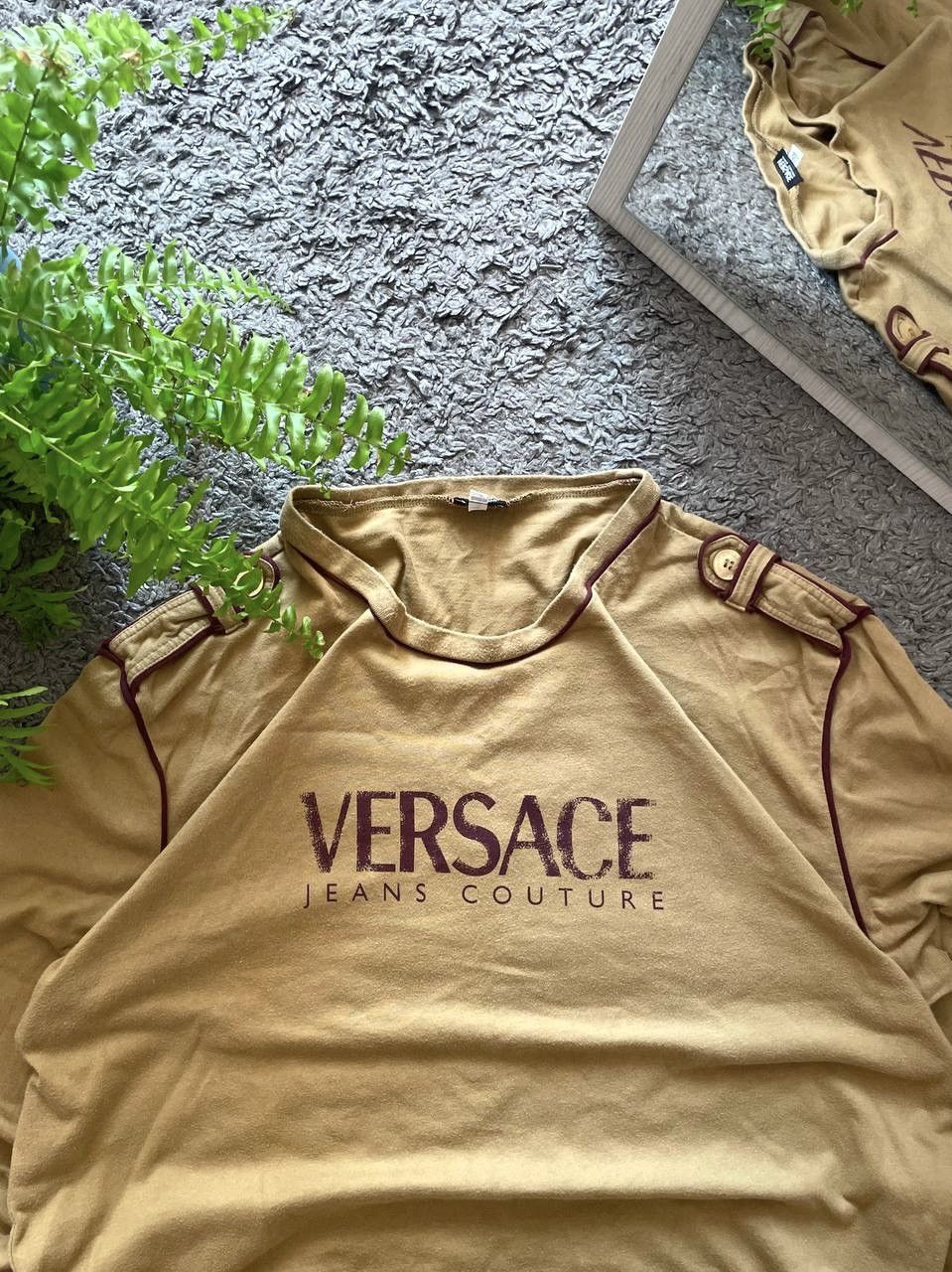 Versace × Vintage 00s Versace Long-Sleeve Streetwear Luxury Big Logo Rare Size US L / EU 52-54 / 3 - 8 Thumbnail