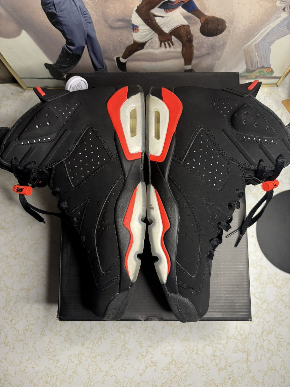 Jordan Brand Air Jordan 6 Retro black infrared Size US 11 / EU 44 - 4 Thumbnail