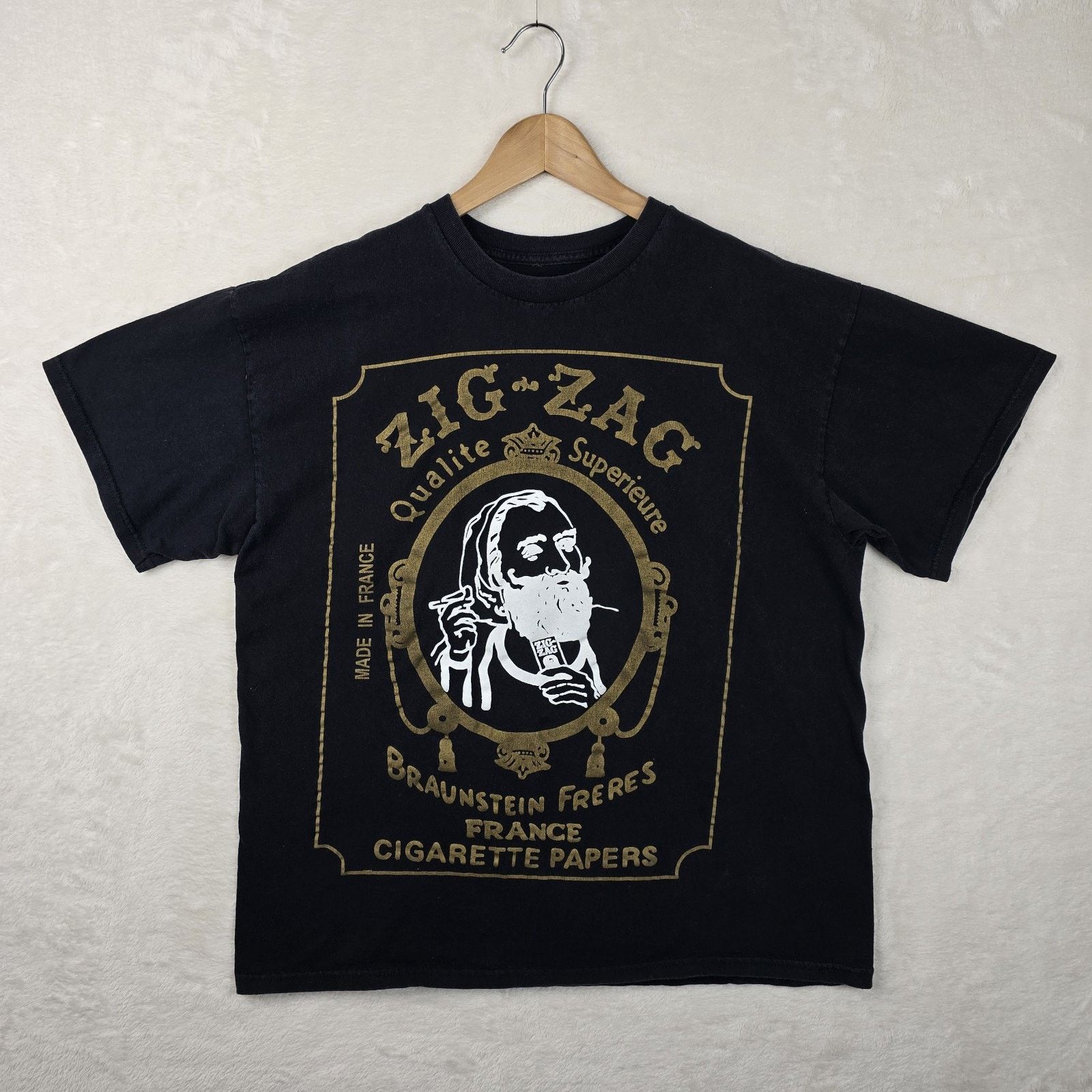 Other Vintage Zig Zag Man T Shirt XL Black Smoking Rolling papers Size US XL / EU 56 / 4 - 2 Thumbnail