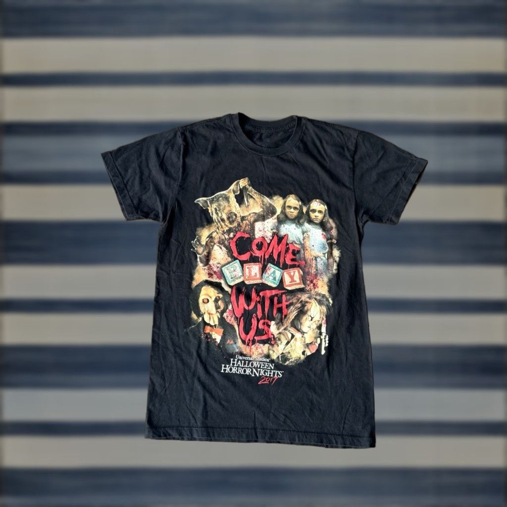 Vintage VINTAGE Halloween Horror Nights Universal Studios Hollywood T-Shirt Small Mens Black Cotton Graphic Print Crew Neck Short Sleeve Logo 2017 Size US S / EU 44-46 / 1 - 1 Thumbnail
