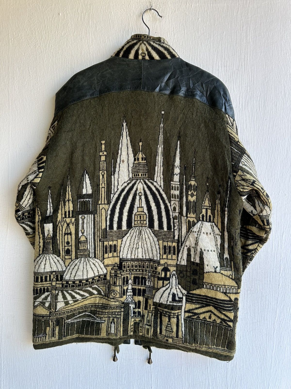 Barque Vintage Baroque embroidery Lamb Skins knit bomber jacket Size US L / EU 52-54 / 3 - 13 Thumbnail