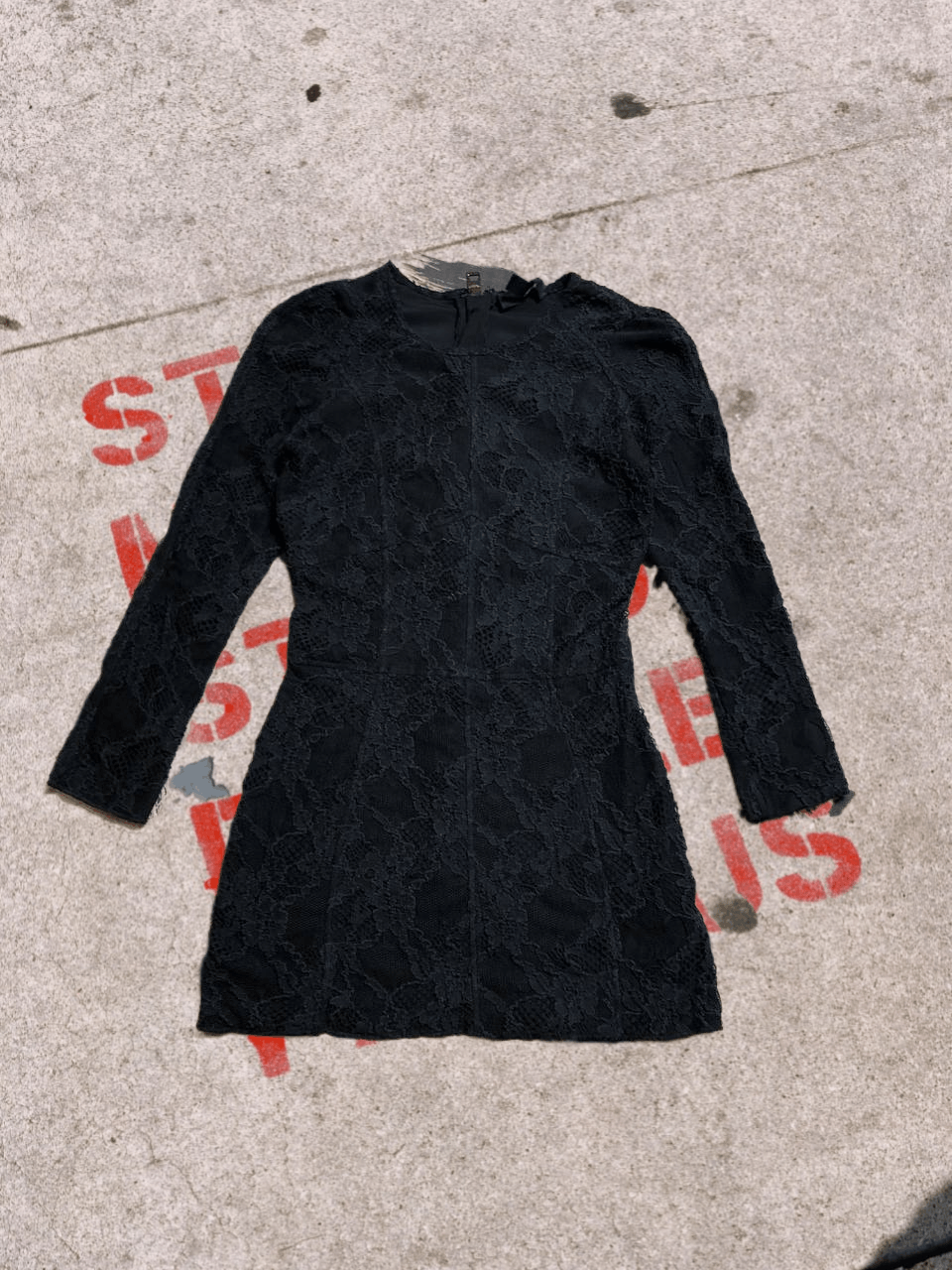 Burberry Prorsum Burberry Prorsum Ladies Floral Lace Mini Dress Vintage Size XS / US 0-2 / IT 36-38 - 1 Thumbnail
