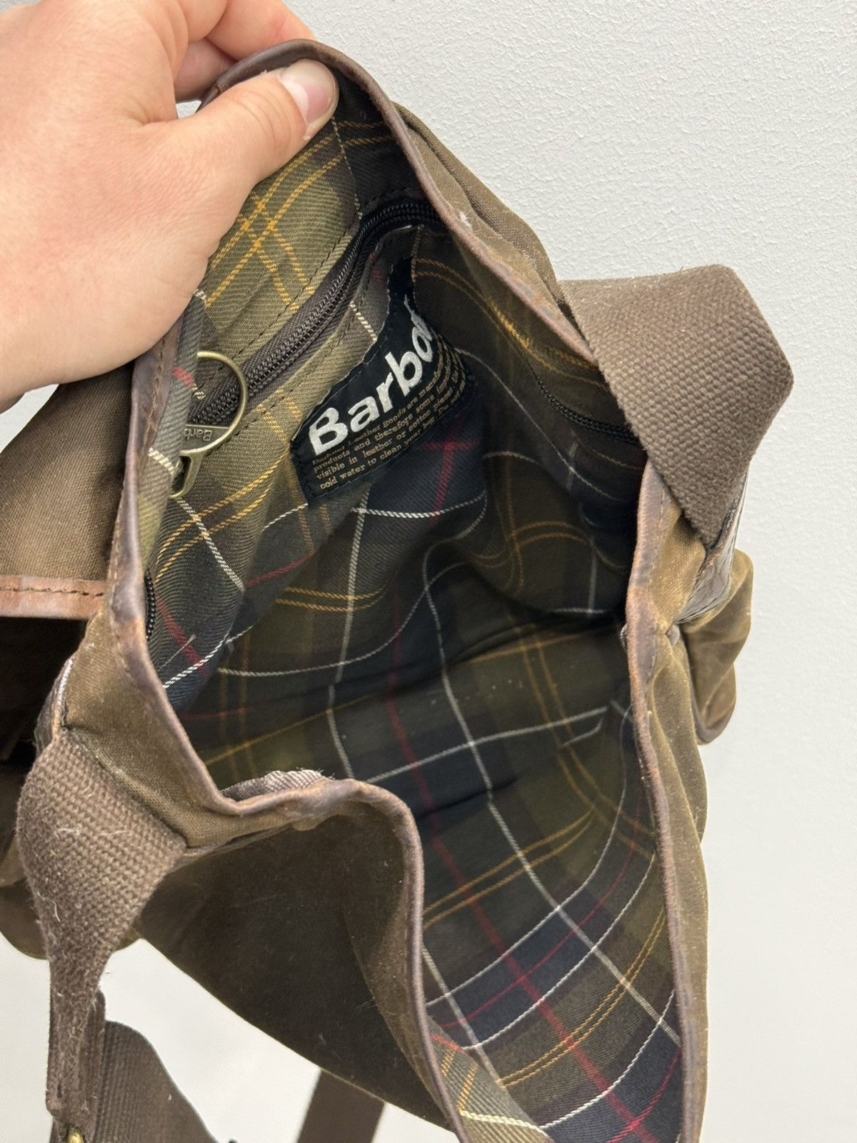 Barbour Barbour Wax Cotton Shoulder Bag Size ONE SIZE - 6 Thumbnail