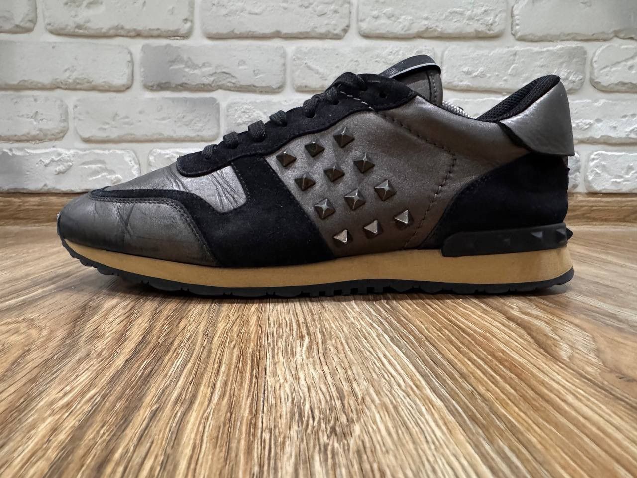 Valentino Valentino Leather Suede Rockrunner Stud Sneakers Size 43 Size US 10 / EU 43 - 1 Thumbnail