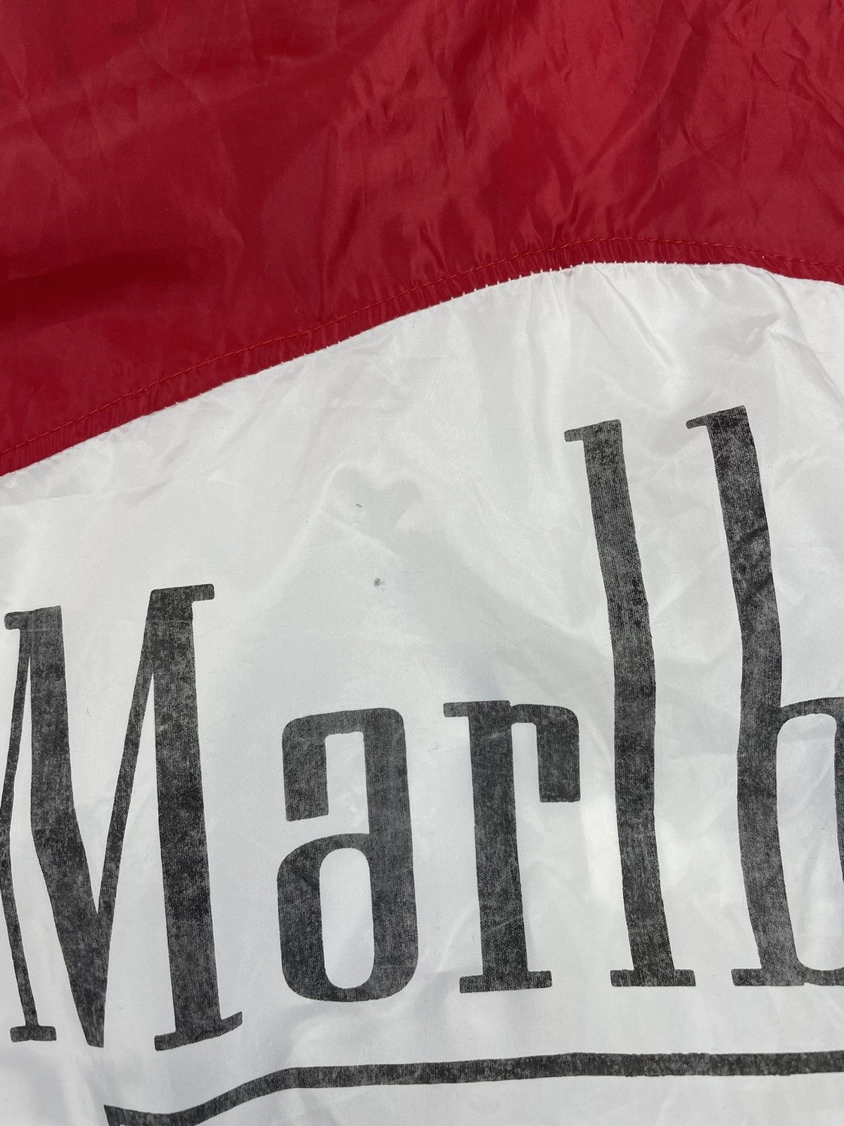 Marlboro × Vintage Vintage Marlboro Cigarettes Smoking Kills Light Jacket Size US L / EU 52-54 / 3 - 8 Thumbnail