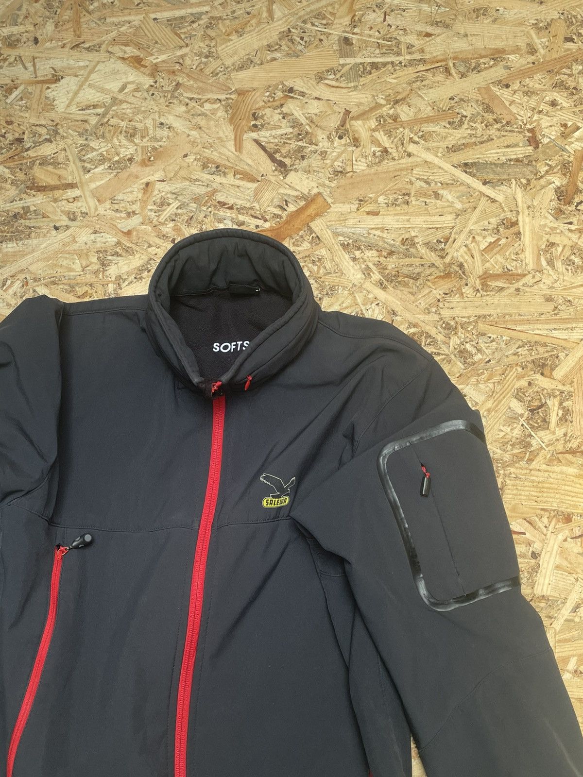 SALEWA Salewa soft shell outdoor travel waterproof lifestyle Y2K Size US S / EU 44-46 / 1 - 4 Thumbnail