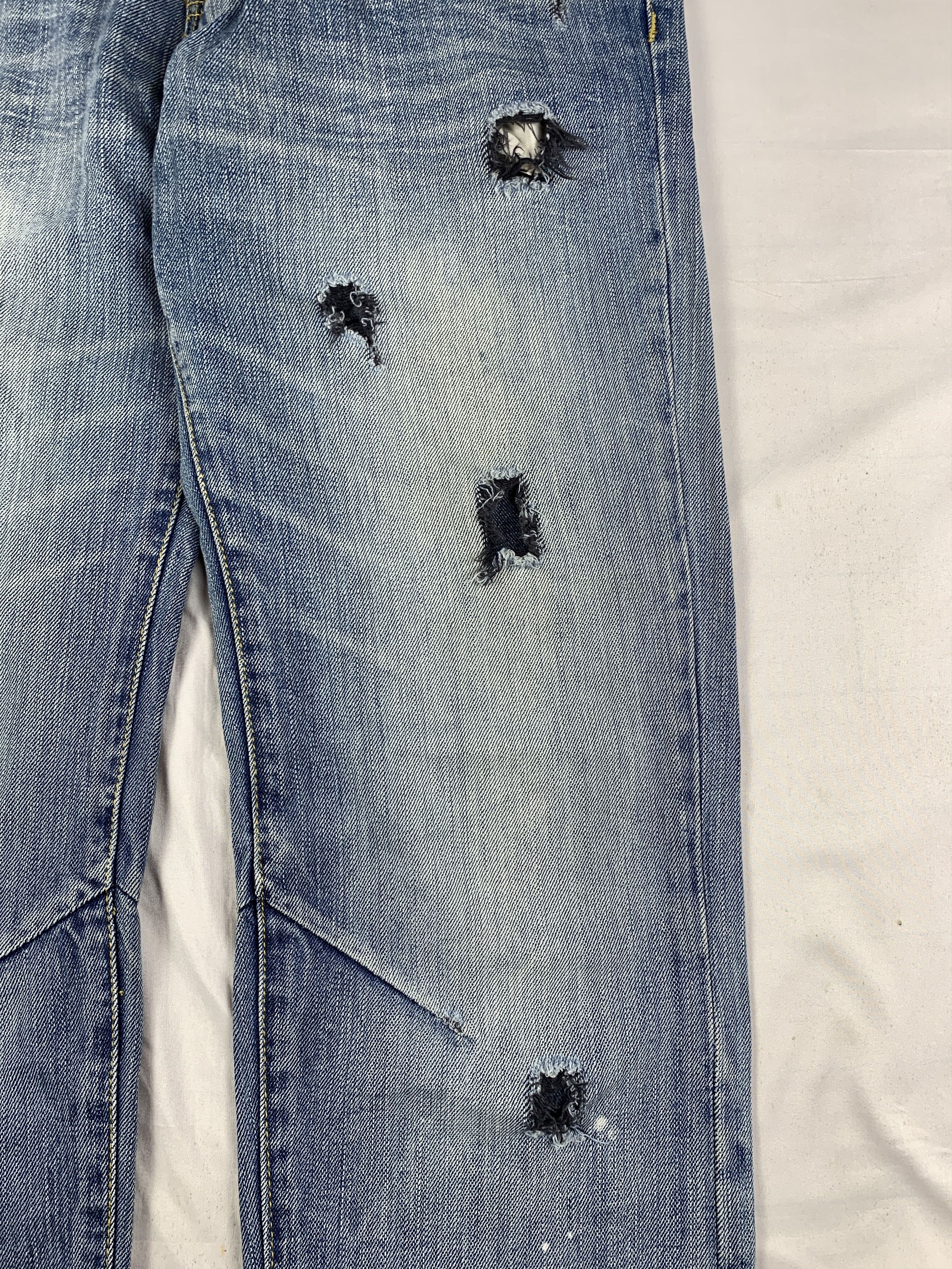 Japanese Brand Ghost Brand Ripped Biker Straight Jeans (28) Size 28" / US 6 / IT 42 - 7 Thumbnail