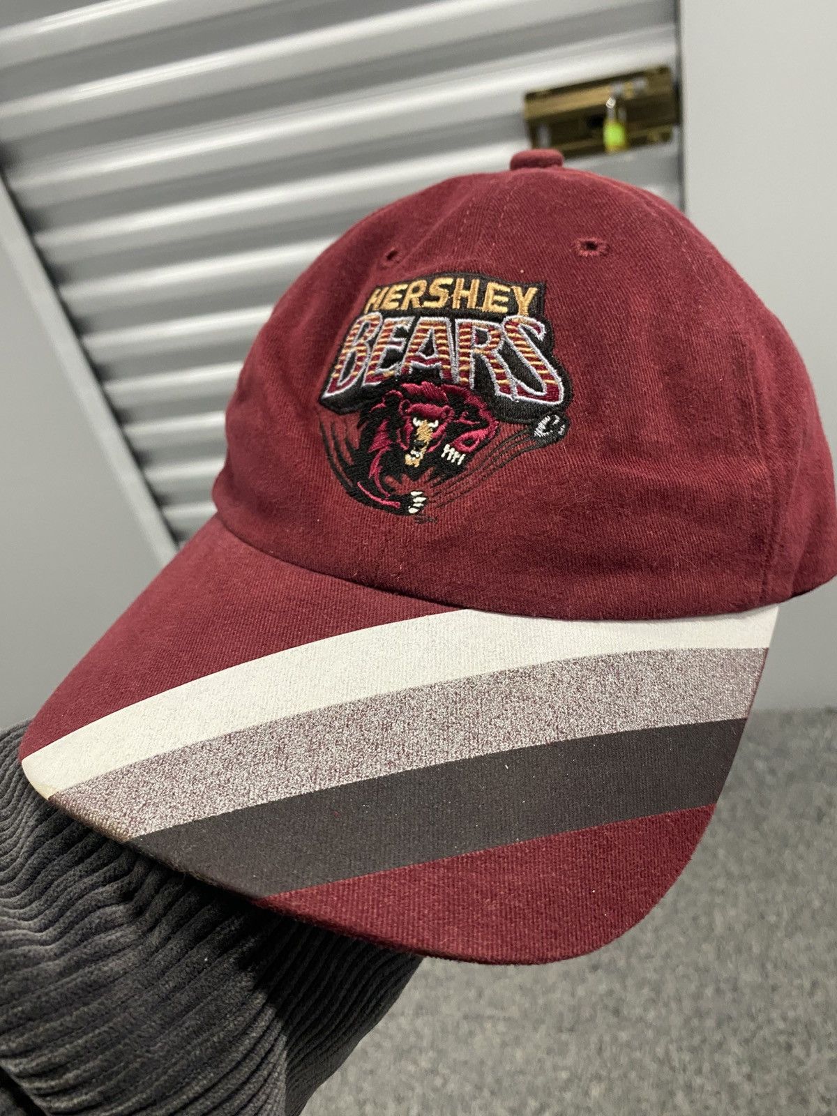 MLB × Vintage 1990s Hershey Bears Hockey Baseball Vintage Strap back PA Size ONE SIZE - 2 Thumbnail