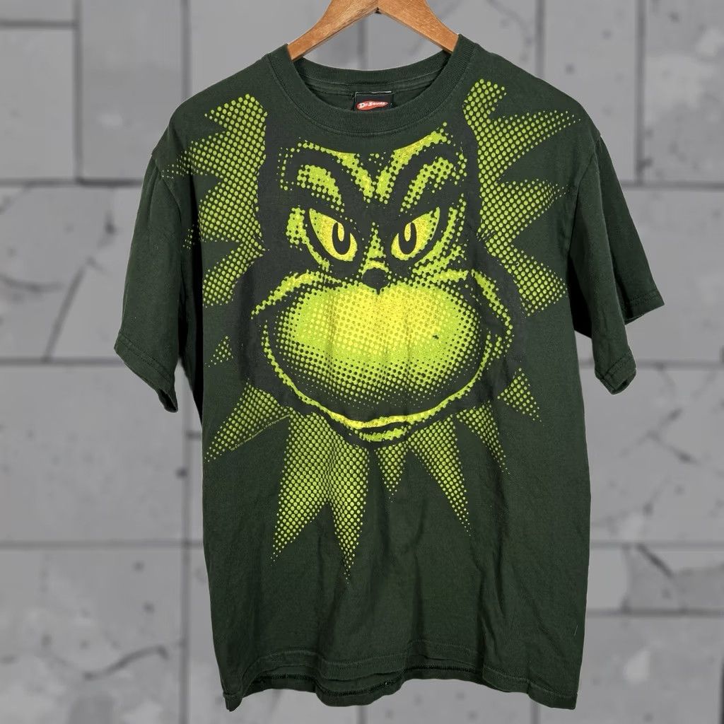 Vintage VINTAGE Dr. Seuss The Grinch Green Graphic Tee Mens Size M Shirt Mens Green Grinch 90s/90s Grinch Tee Size US M / EU 48-50 / 2 - 1 Thumbnail