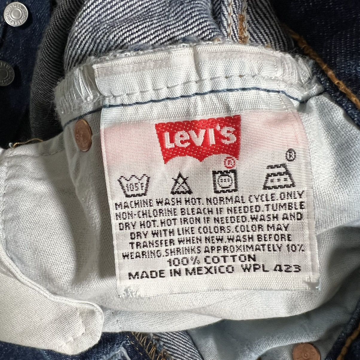 Levi's Vtg 90s Levi’s 501XX Button Fly Jeans Made in Mexico 29x28 Size US 29 - 8 Thumbnail