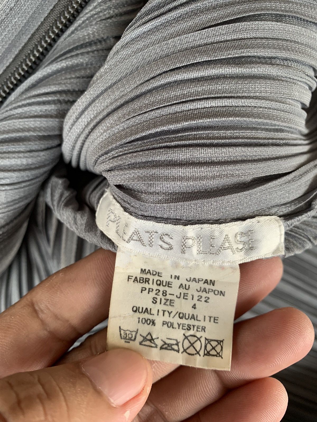 Pleats Please Issey Miyake Pleats please issey miyake vest hoodie Size XL / US 12-14 / IT 48-50 - 5 Thumbnail