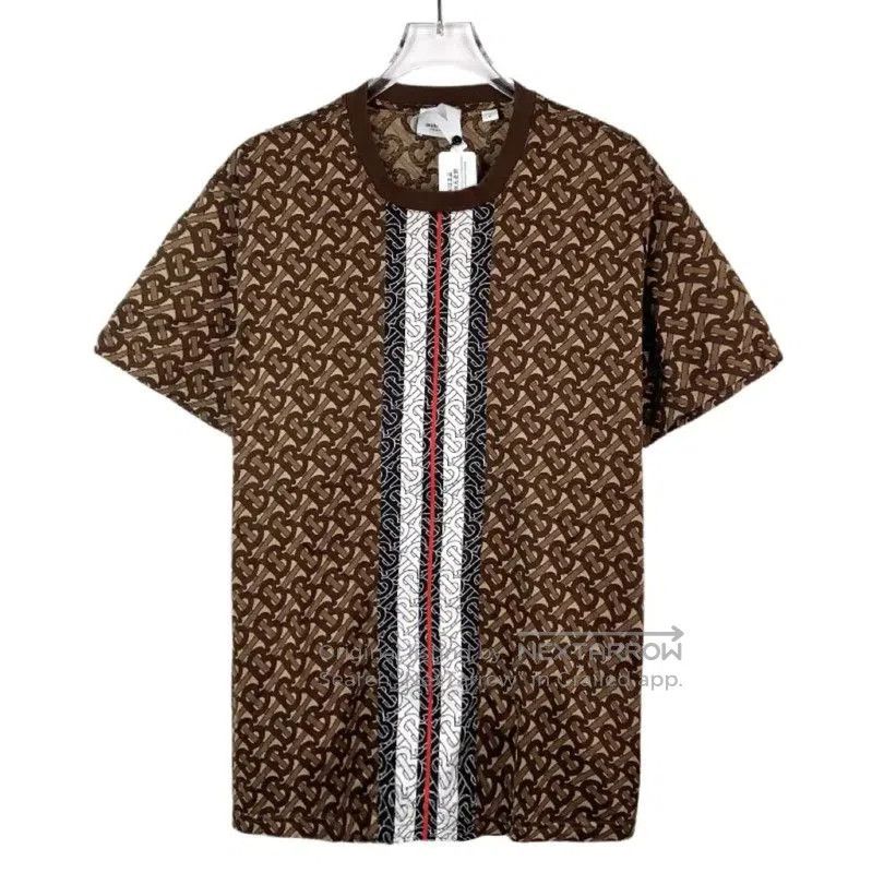Burberry Burberry Color. Size US S / EU 44-46 / 1 - 1 Thumbnail