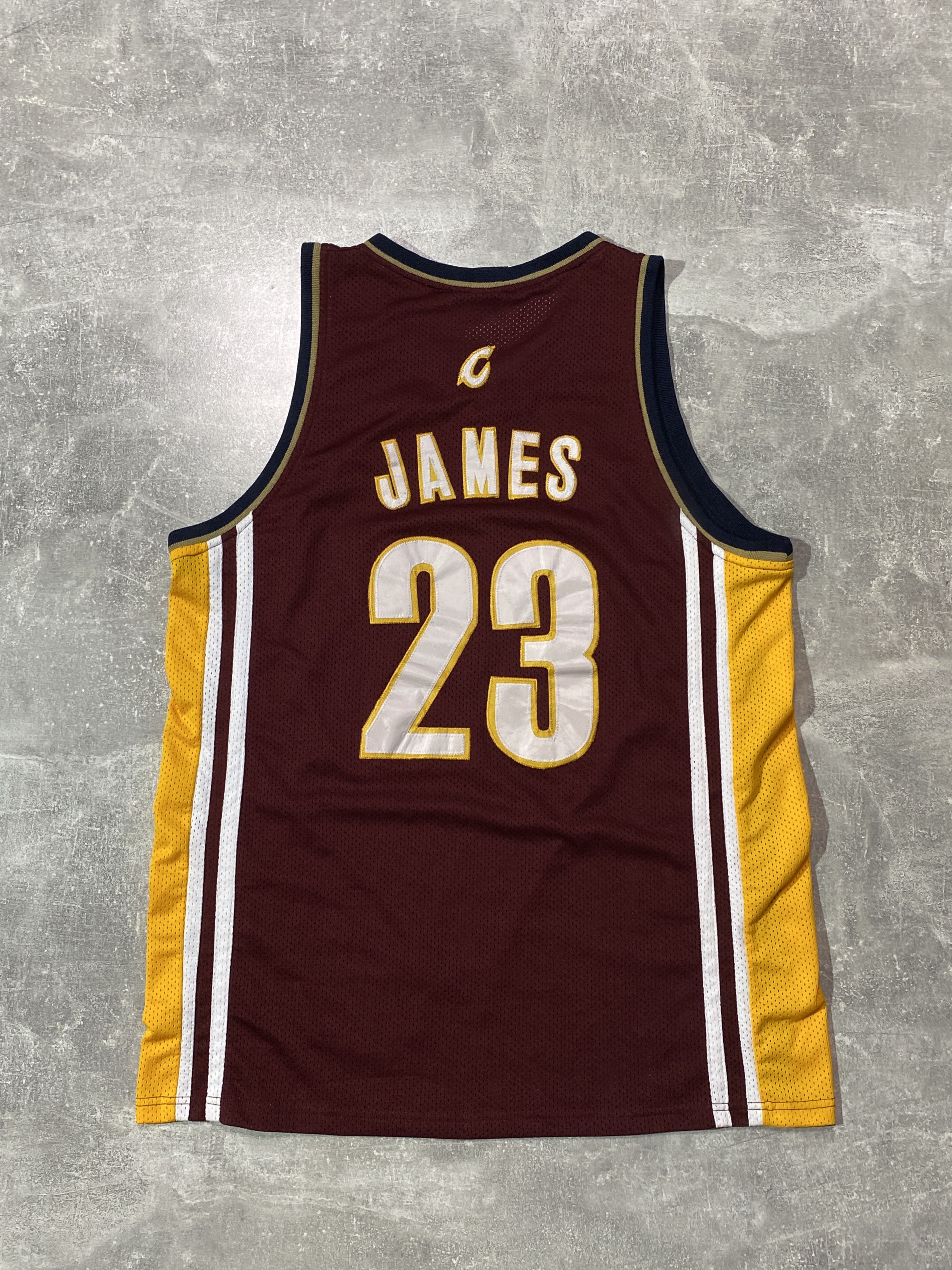 Vintage Cleveland #23 LeBron James FAN Jersey Size US L / EU 52-54 / 3 - 2 Thumbnail