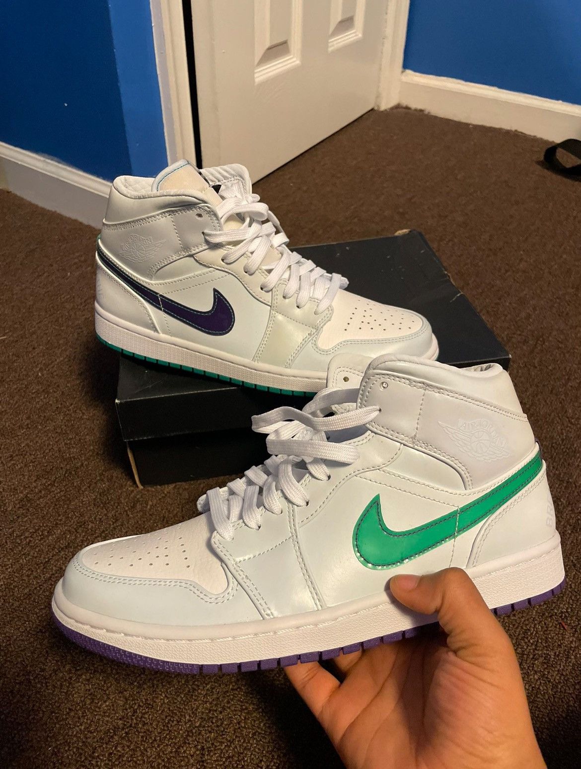 luka doncic x air jordan 1 mid se