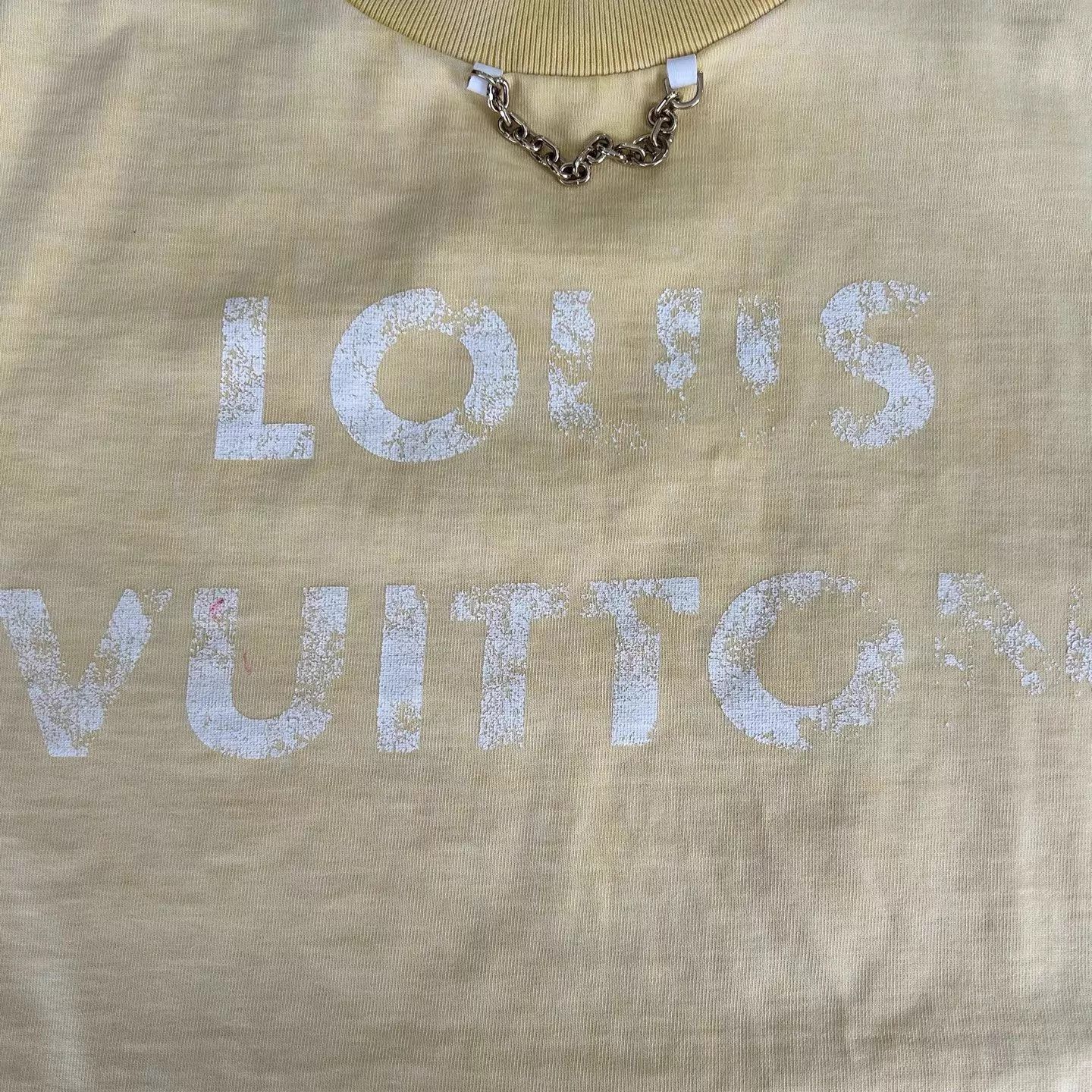 Louis Vuitton LV logo chain print women's short yellow T-shirt Size S / US 4 / IT 40 - 6 Thumbnail