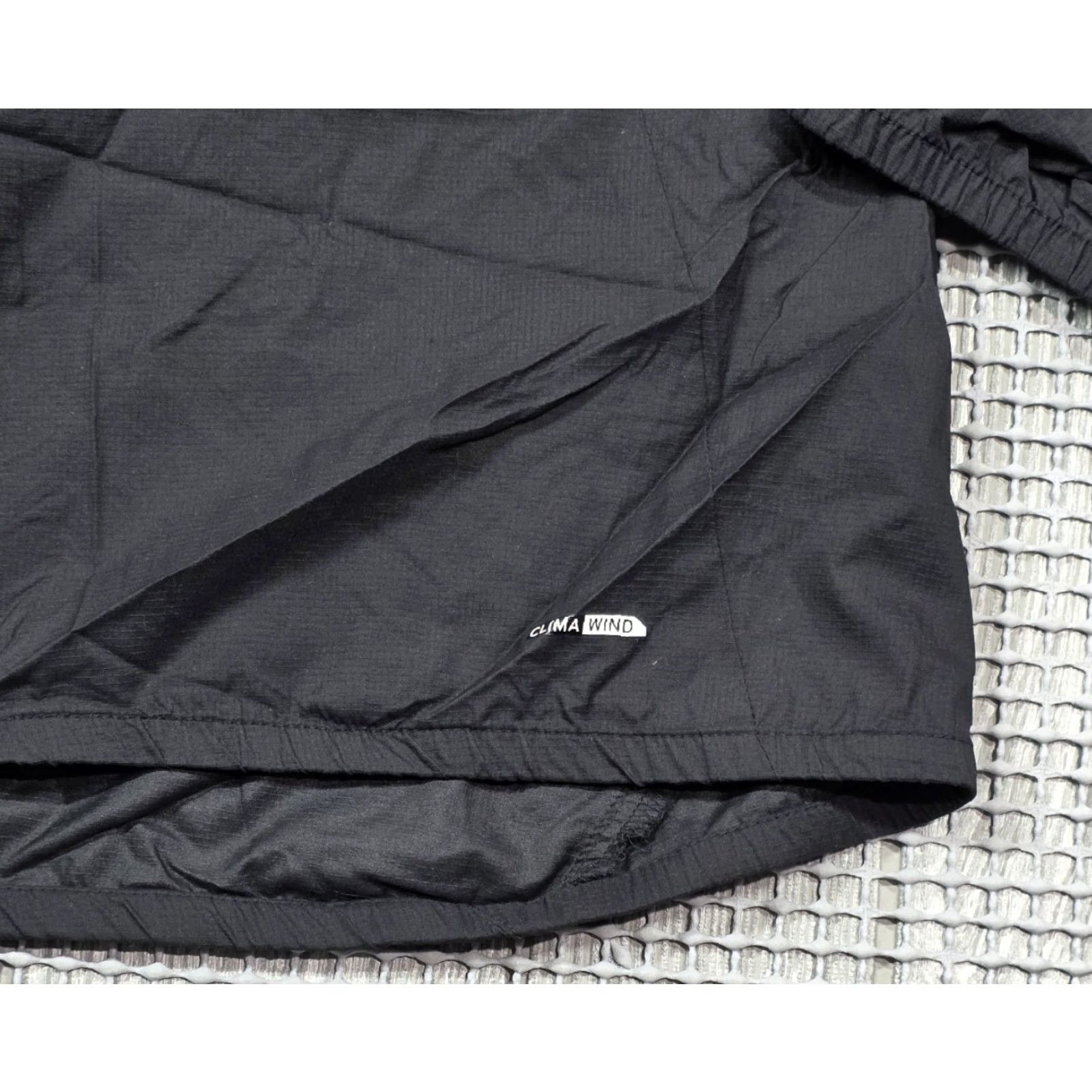 Salomon Salomon ClimaWind Women XL Nordic Ski Jacket Black Lightweight Nylon Windbreaker Jacket Windbreaker, Women XL Black Salomon ClimaWind Size XL / US 12-14 / IT 48-50 - 7 Thumbnail