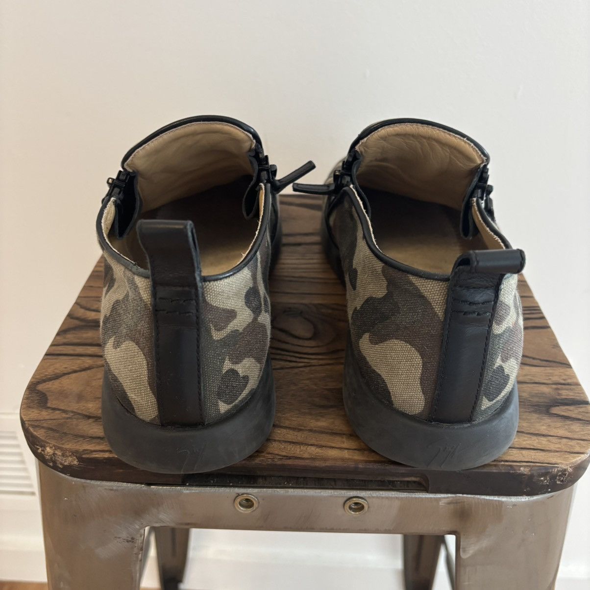 Giuseppe Zanotti Giuseppe Zanotti green camo print slip-on size 45 Size US 12 / EU 45 - 5 Thumbnail