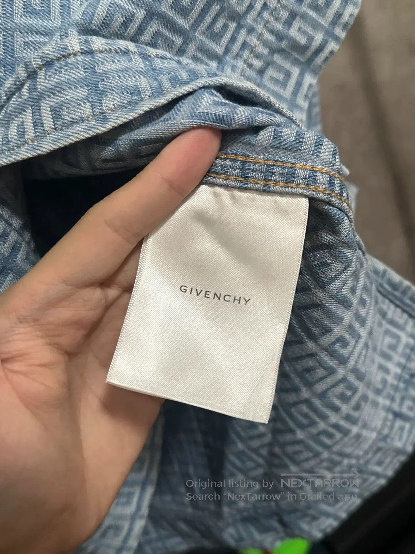 Givenchy Givenchy 4G Print Denim Short-Sleeve Shirt Jacket. Size US L / EU 52-54 / 3 - 3 Thumbnail