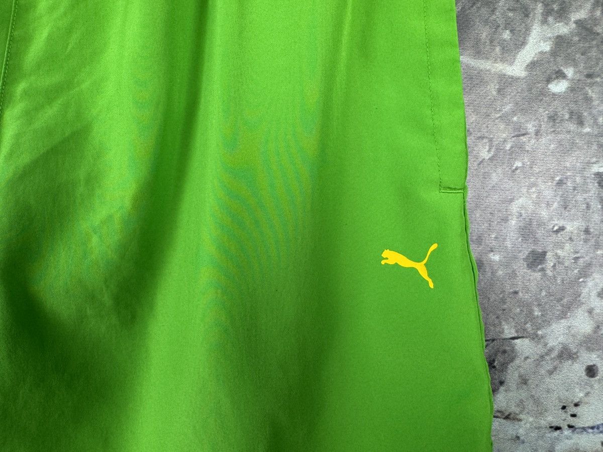 Puma Men’s Puma Shorts Green Streetwear Size Medium Size US 32 / EU 48 - 4 Thumbnail