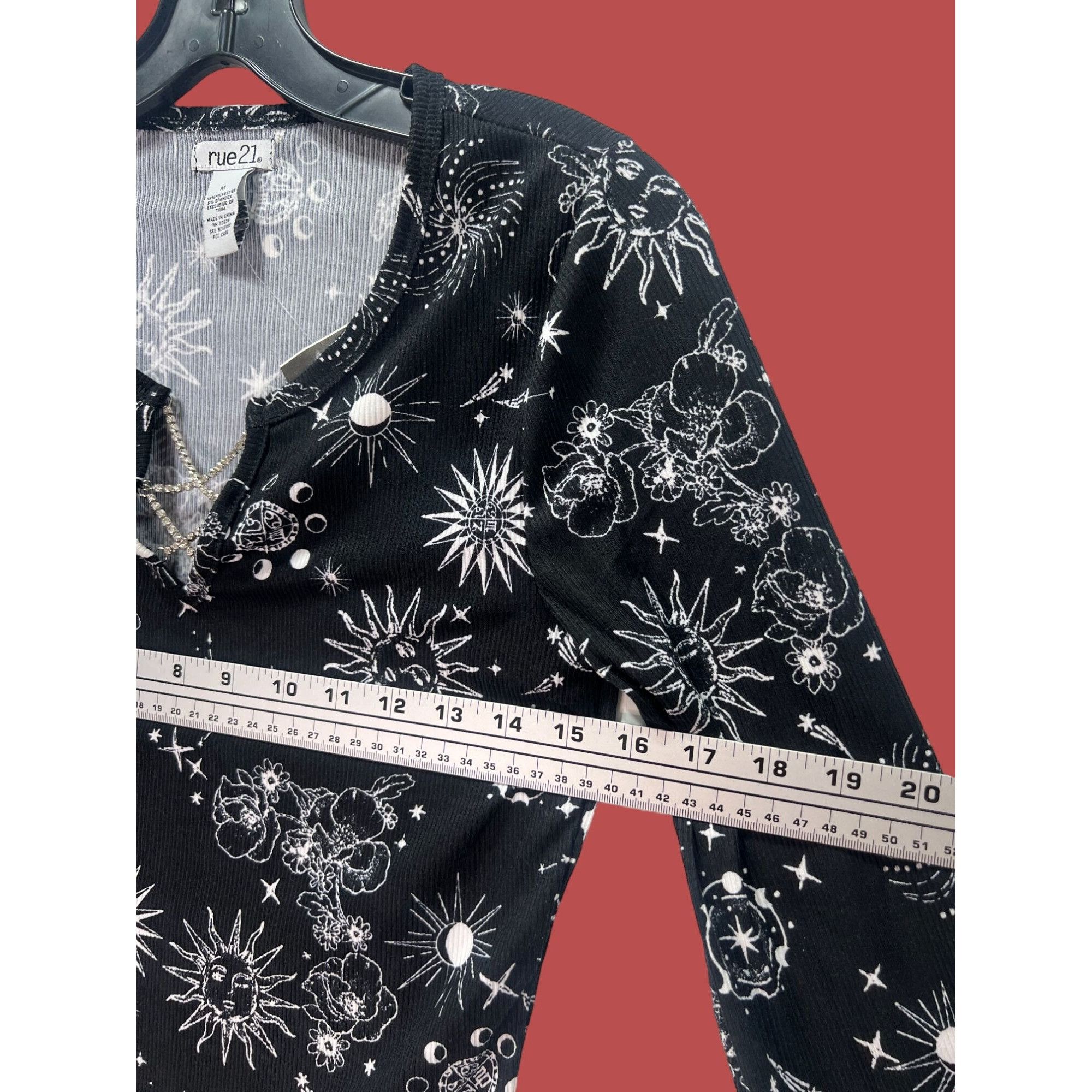 rue21 Rue 21 - Women's Long Sleeve Pullover Blouse - Black - Mediu Size M / US 6-8 / IT 42-44 - 3 Thumbnail