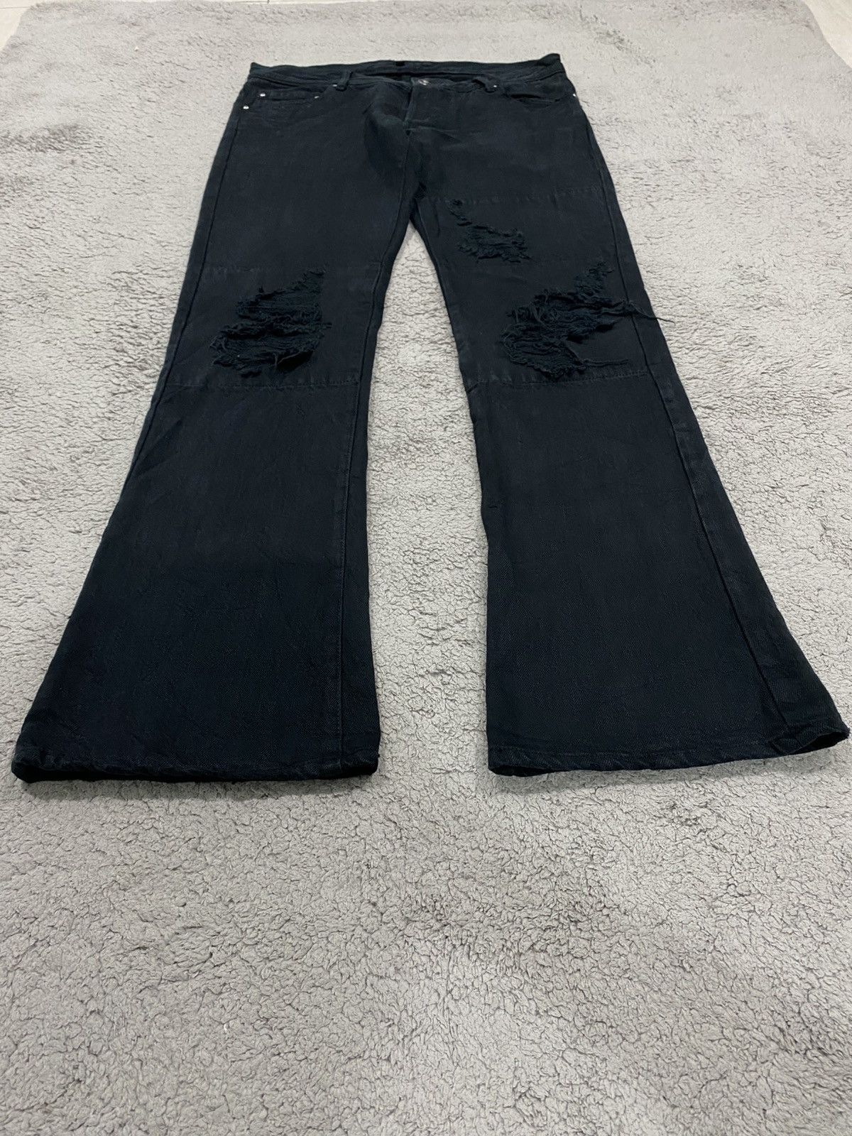 If Six Was Nine NEED GONE ‼️ No ID Black Flared Distressed like Tornado Mart Size US 33 - 7 Thumbnail