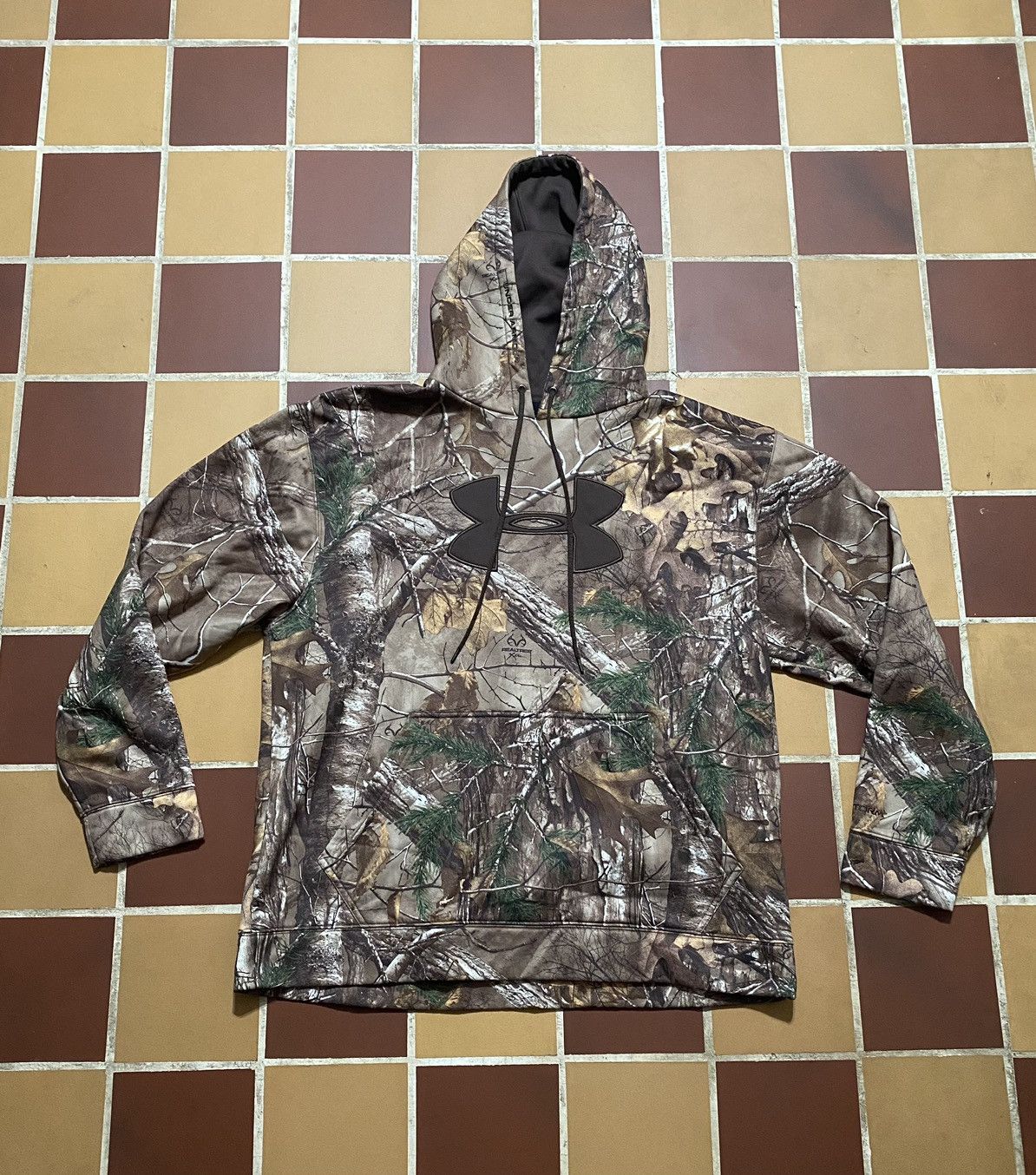 Under Armour Vintage Under Armour Realtree Camo Hoodie XL Size US XL / EU 56 / 4 - 1 Thumbnail