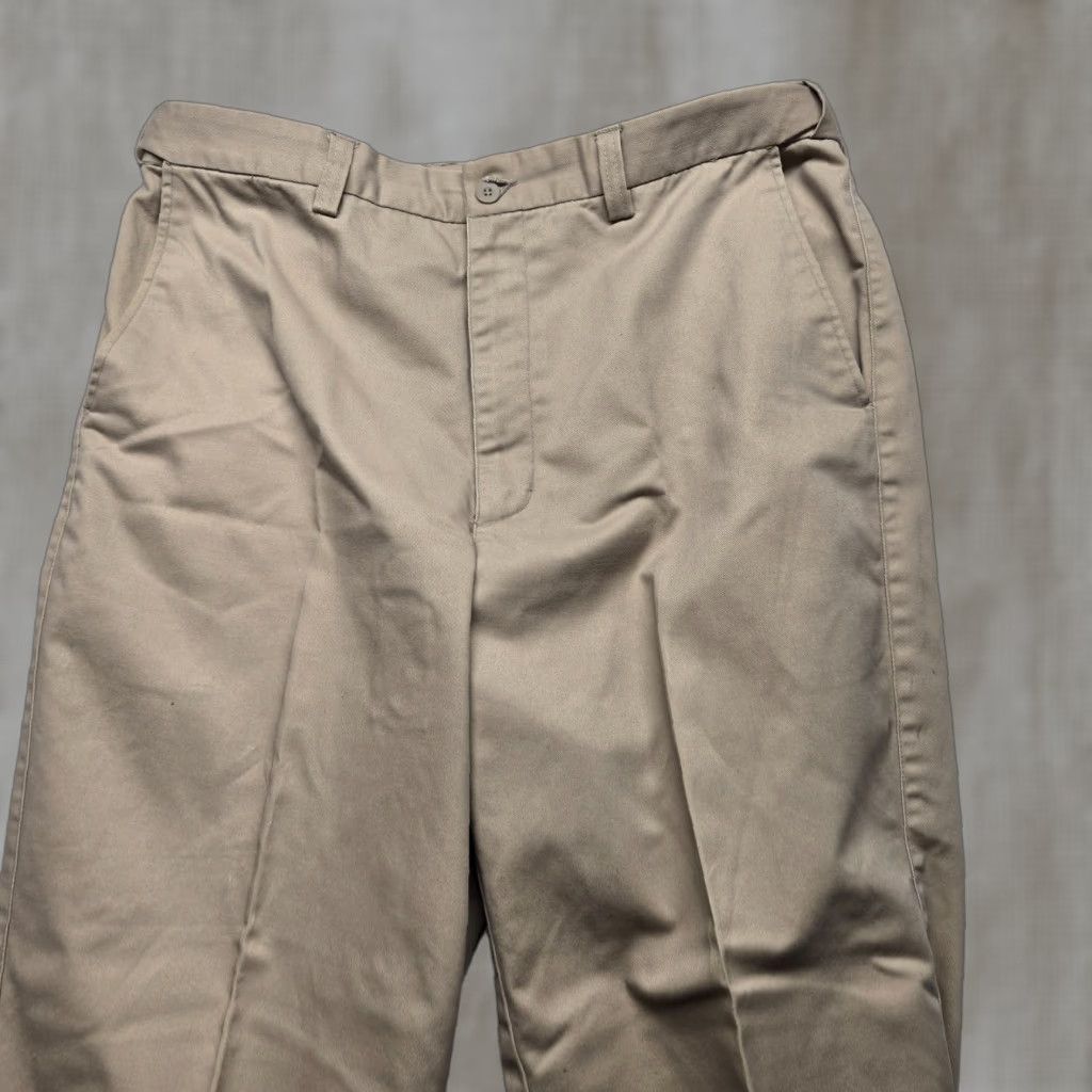 Vintage VINTAGE Puritan Pants Men 36x30 Chino Straight Regular Beige 36" Inseam 30" Cotton Polyester Easy Care Belt Loops Front Pleated Work Casual Size US 36 / EU 52 - 1 Thumbnail