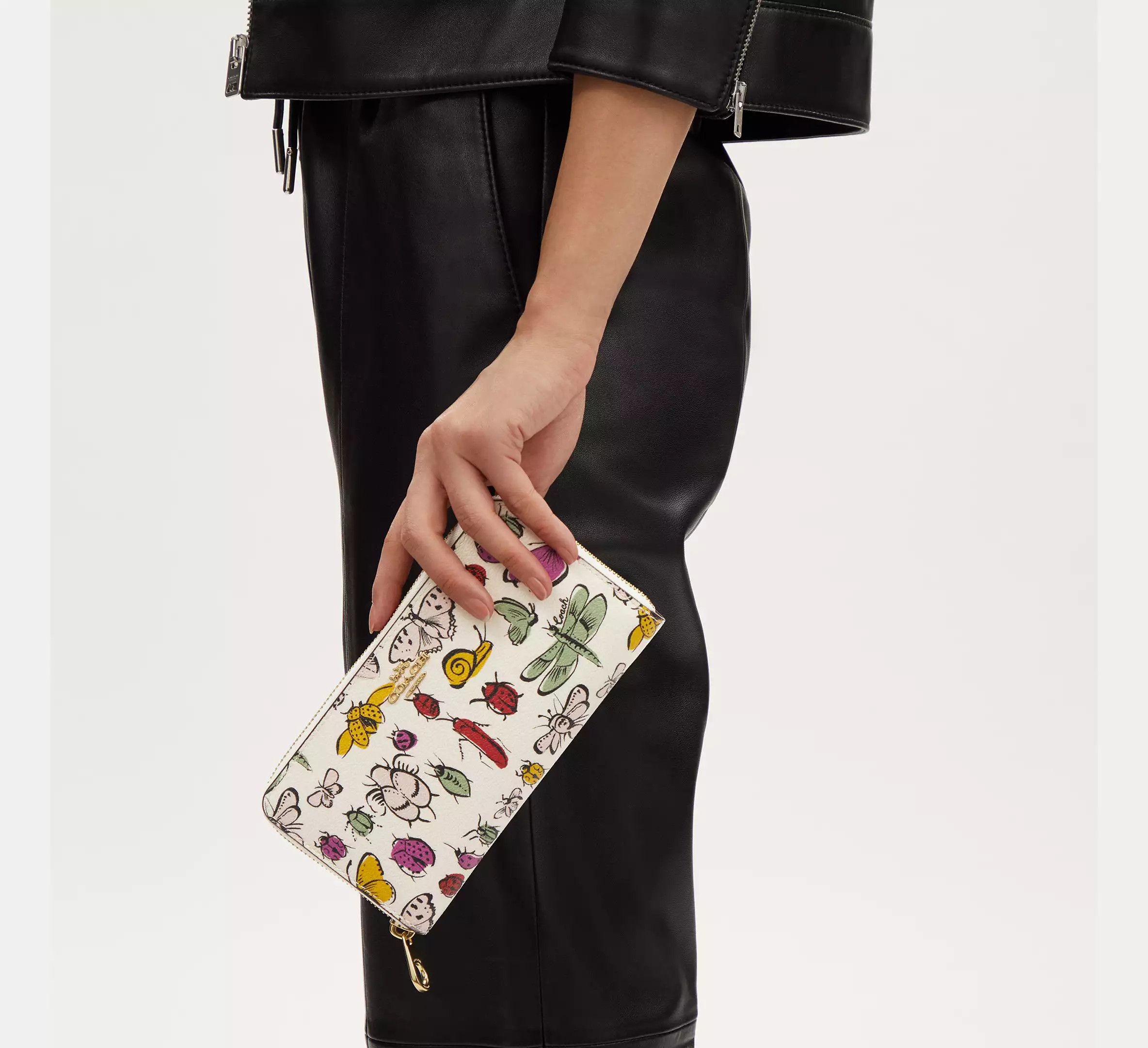 Coach Long Zip Around Wallet With Creature Print CR931 Size ONE SIZE - 11 Thumbnail