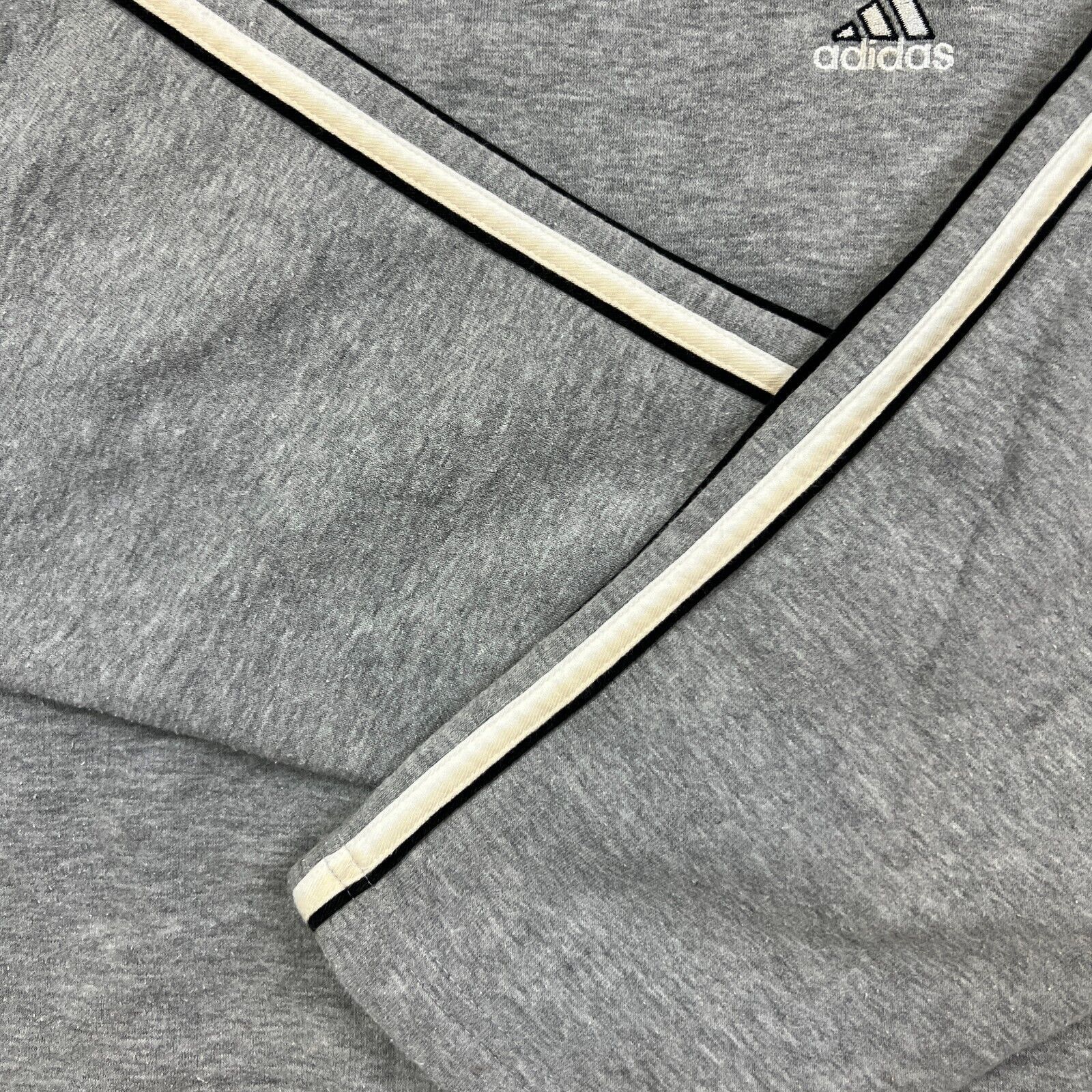 Adidas × Vintage Vintage Adidas Sweatshirt Large Essentials Stripes 90s Crew Size US L / EU 52-54 / 3 - 4 Thumbnail