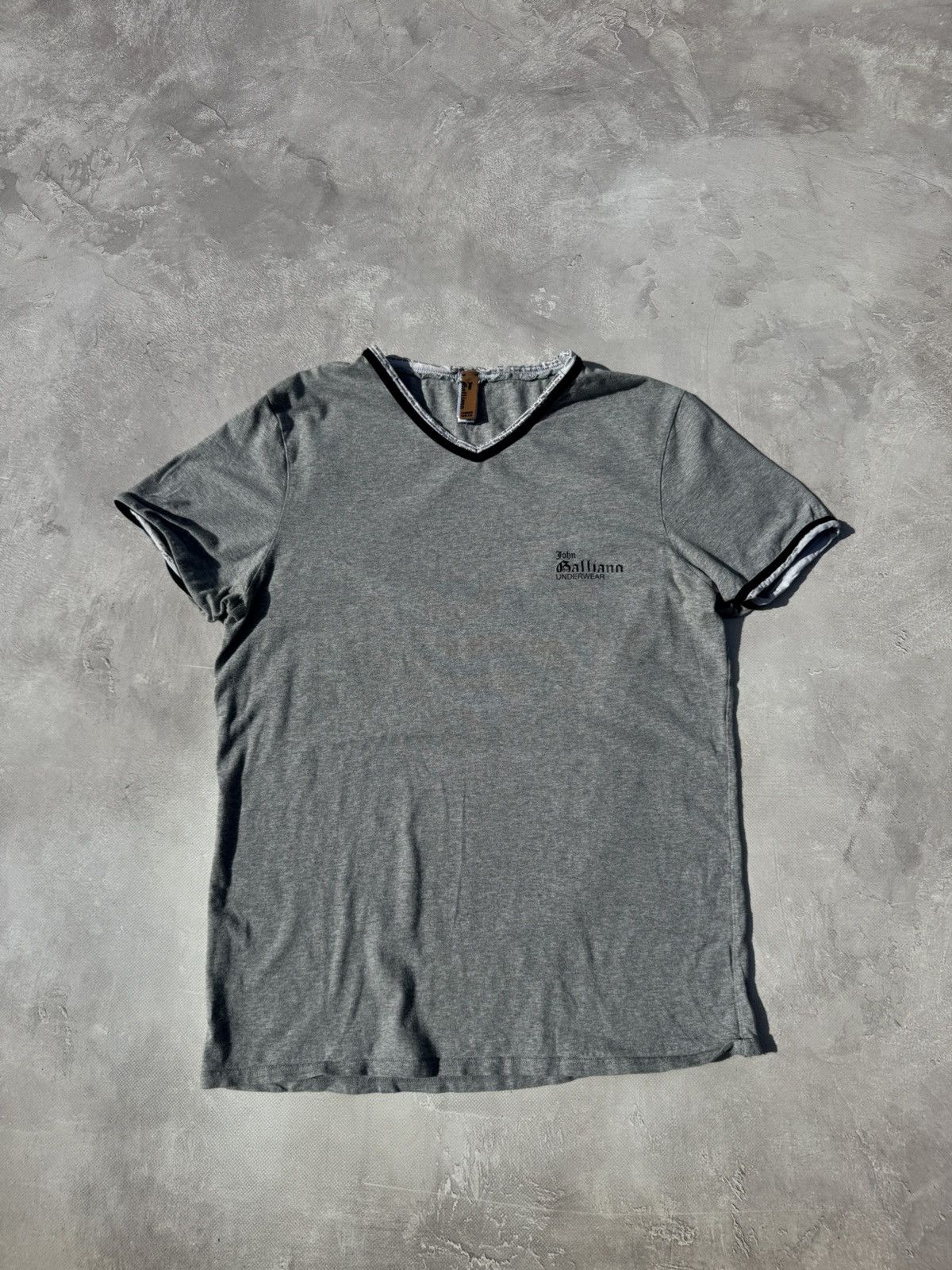 John Galliano JOHN GALLIANO Y2K GAZETTE V NECK T SHIRT | Grailed