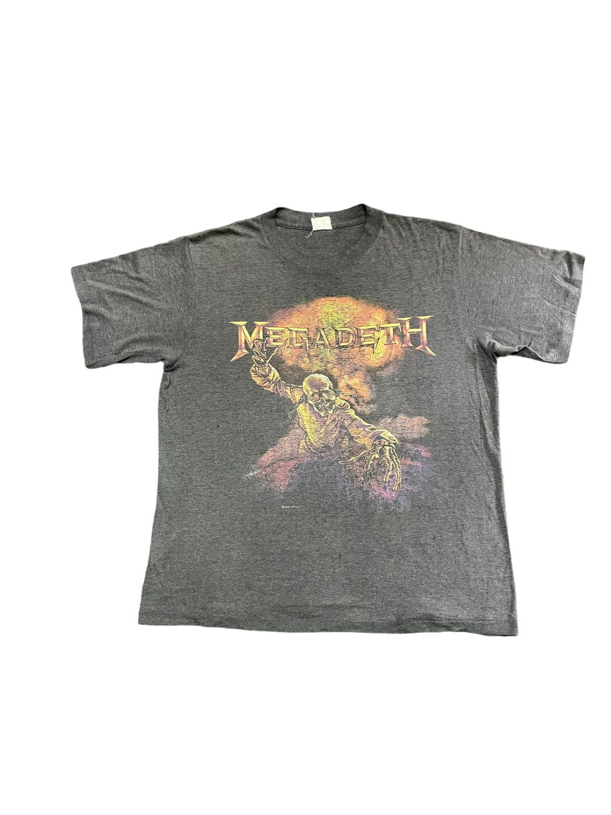 Megadeth Vintage 87 Faded Distresed Megadeth Nuclear Concert Size US M / EU 48-50 / 2 - 1 Thumbnail