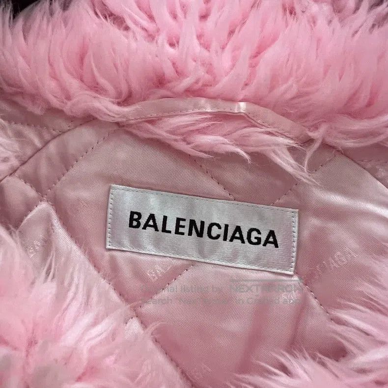 Balenciaga Balenciaga size 34 Pink Teddy Coat Size S / US 4 / IT 40 - 2 Thumbnail