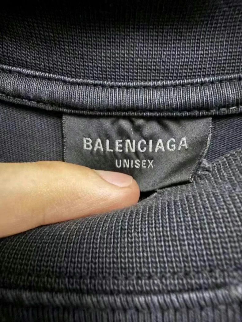 Balenciaga Balenciaga Liberty Lady Small Destroyed Short Sleeve Size US XL / EU 56 / 4 - 3 Thumbnail
