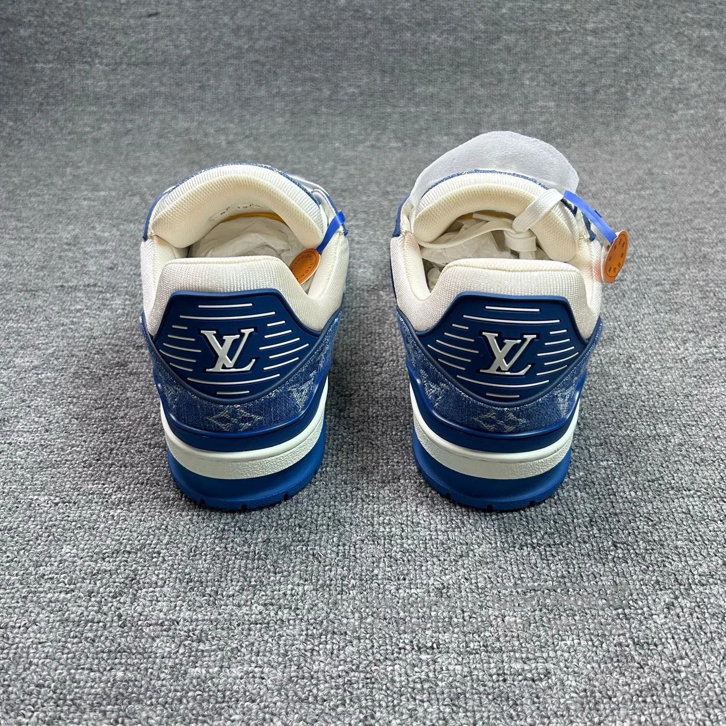 Louis Vuitton Louis Vuitton White and Blue Denim Casual Sneakers| Size US 11.5 / EU 44-45 - 6 Thumbnail