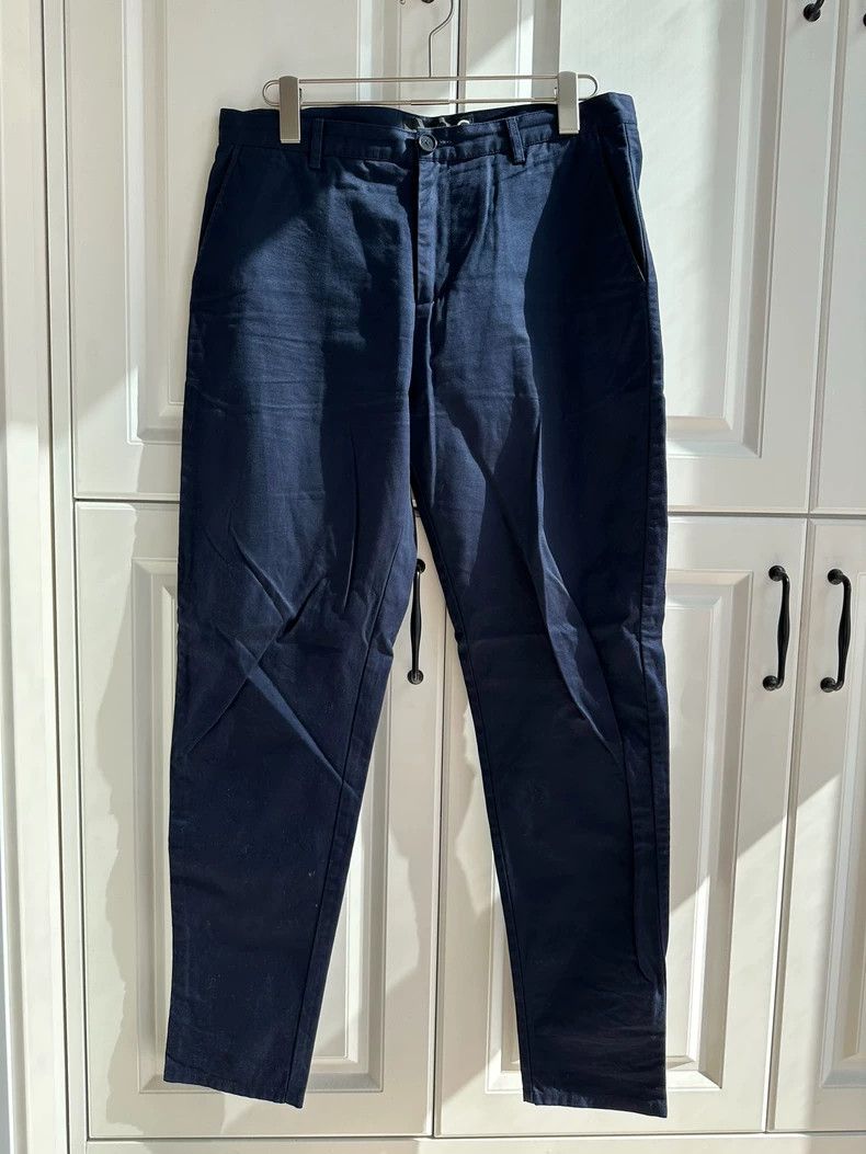 Givenchy Givenchy Navy Blue Tapered Casual Pants - dmc Size US 36 / EU 52 - 1 Thumbnail