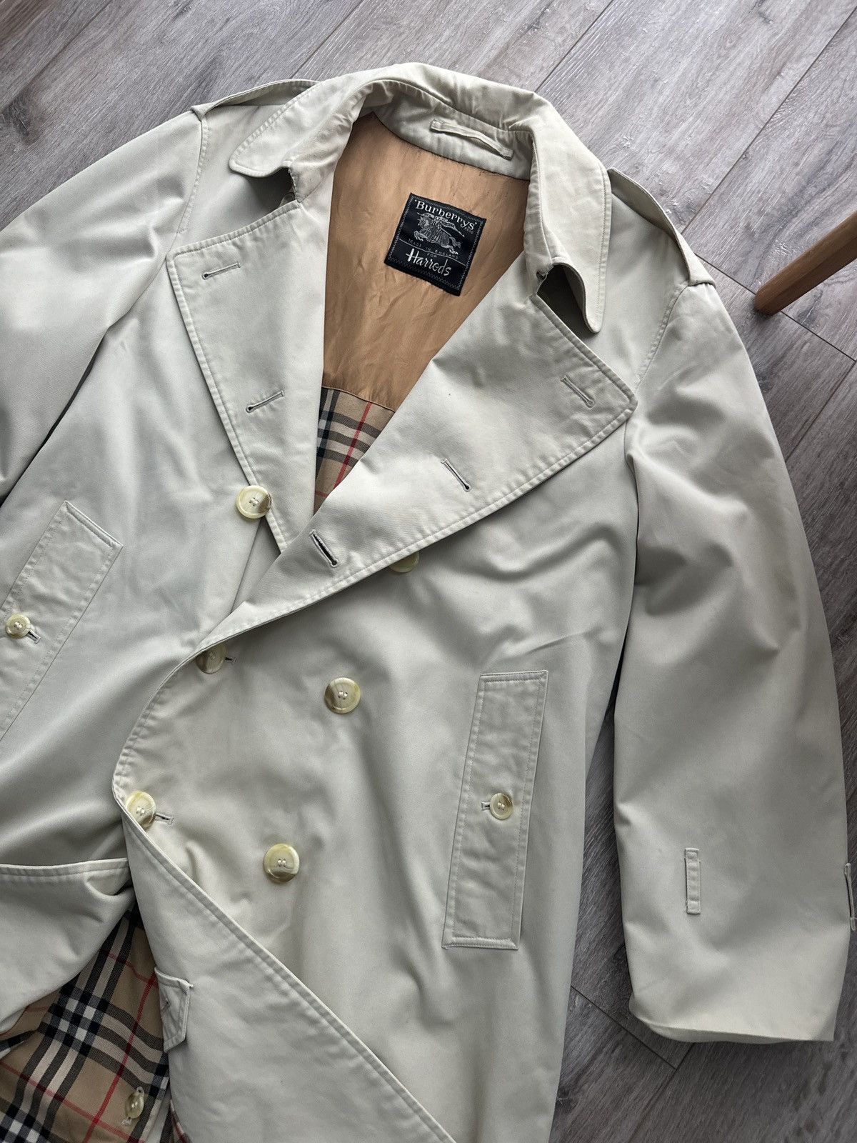 Burberry Vintage 90’s Burberry’s nova check men’s trench coat Size US L / EU 52-54 / 3 - 7 Thumbnail