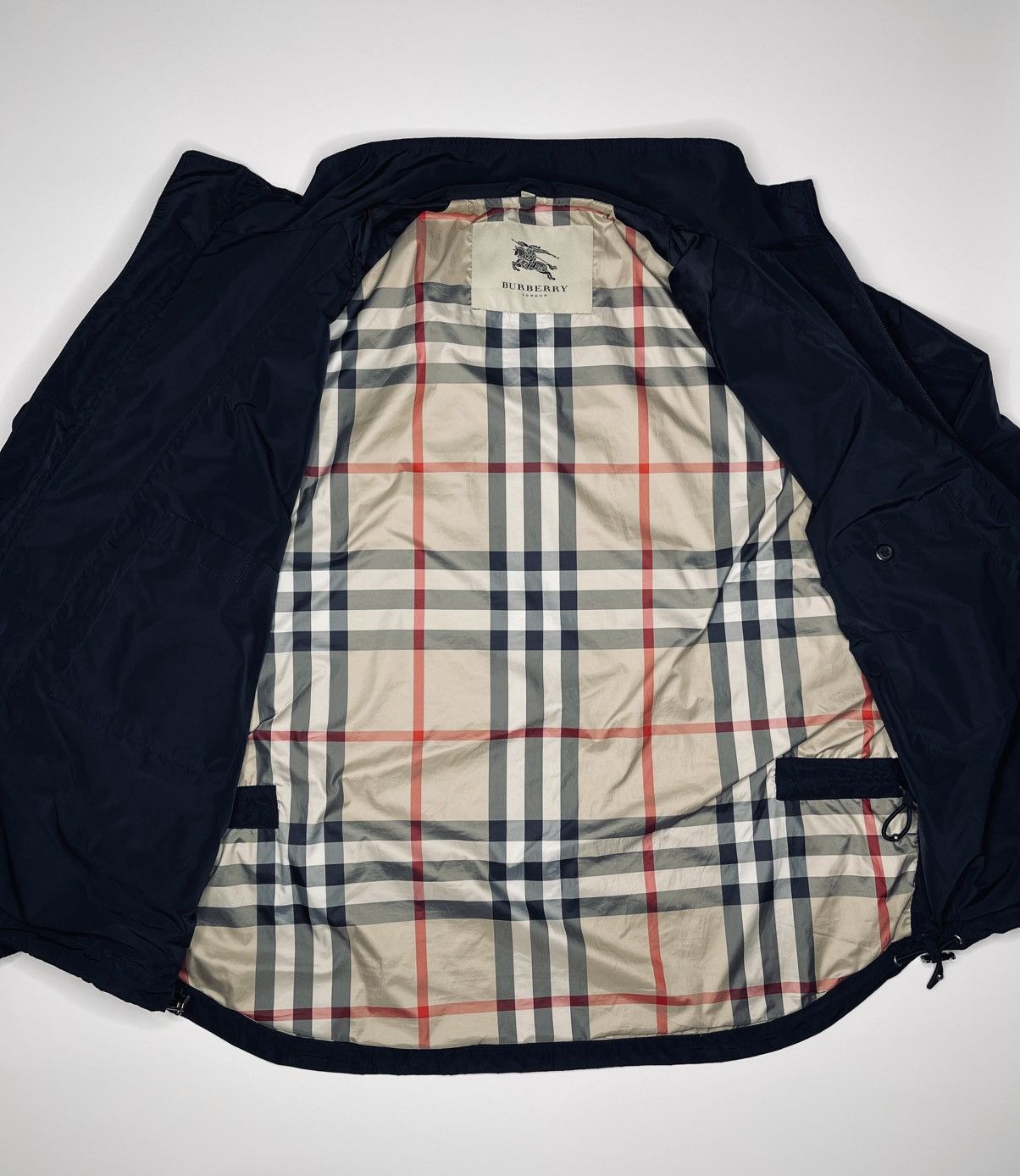 Burberry Burberry jacket bomber windbreaker Size US XL / EU 56 / 4 - 4 Thumbnail