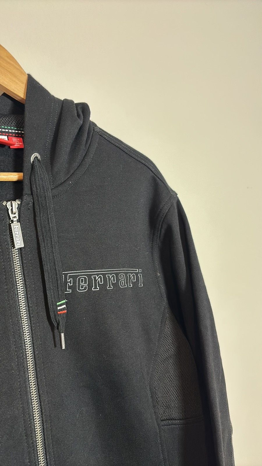 Ferrari × Puma Puma Ferrari Full Zip Hoodie Size US L / EU 52-54 / 3 - 2 Thumbnail