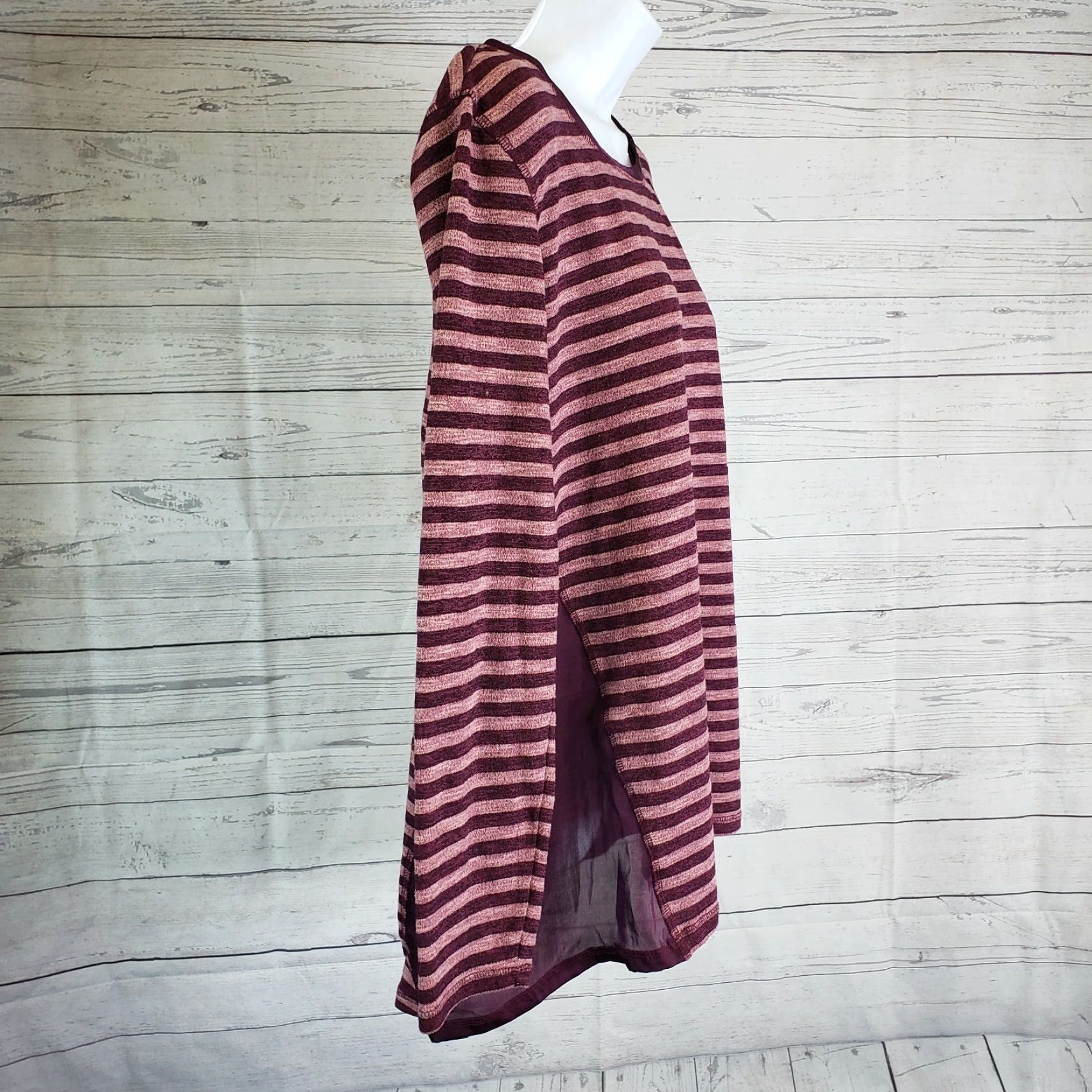 Vintage LOGO by Lori Goldstein Blouse Knit Top Sz Small Burgundy Striped Long Sleeve Womens Size S / US 4 / IT 40 - 2 Thumbnail