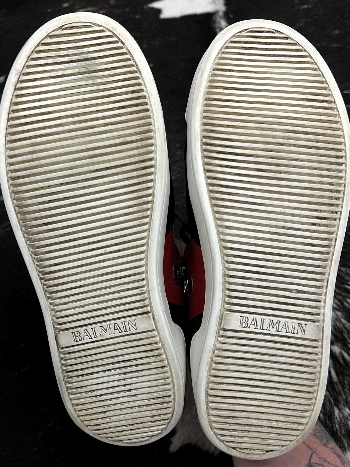 Balmain Balmain FW15 Bred Logo Dunks Size US 9 / EU 42 - 10 Thumbnail