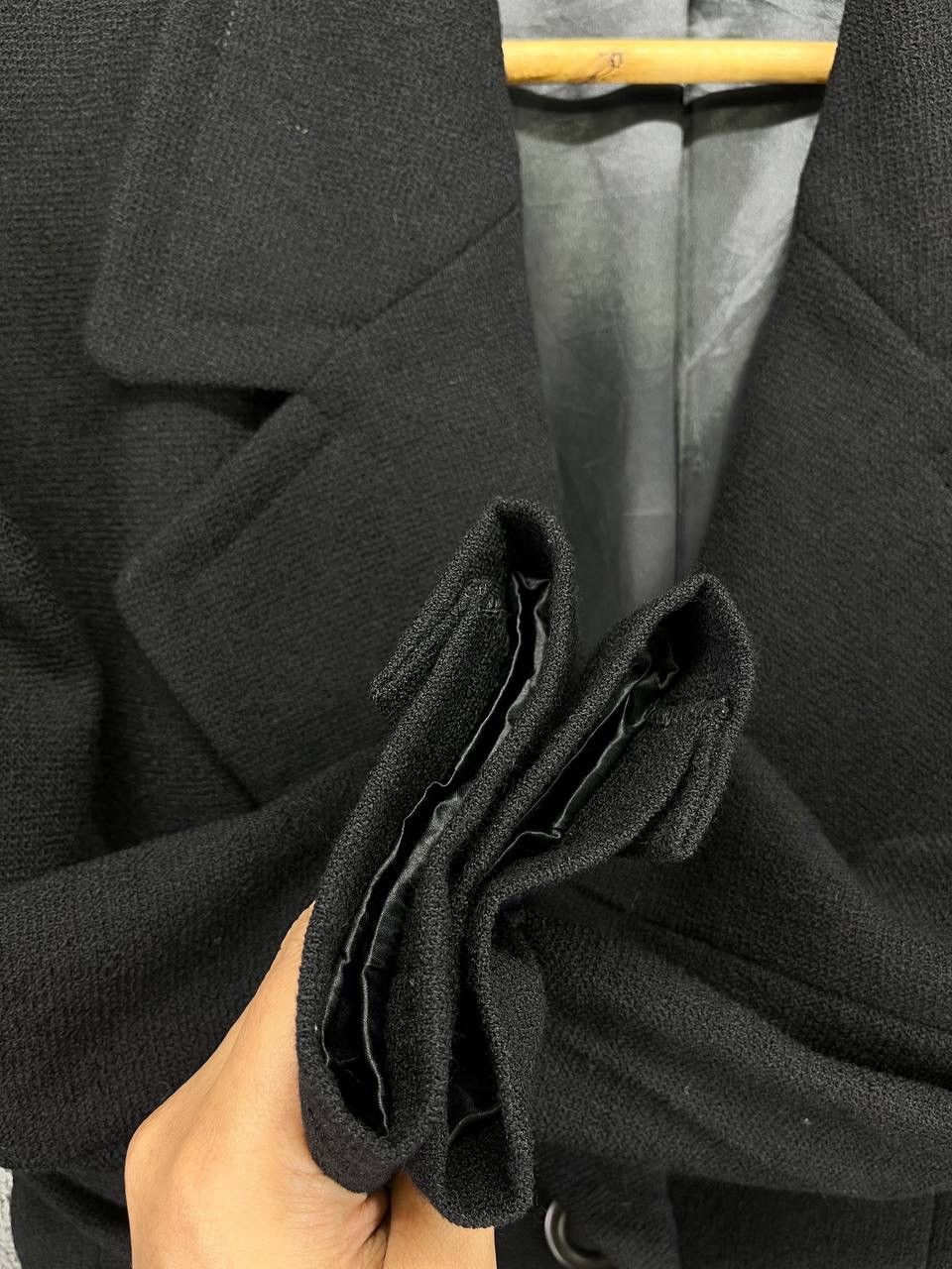 Givenchy Vintage Givenchy Luxury Black Wool Jacket Size M / US 6-8 / IT 42-44 - 11 Thumbnail