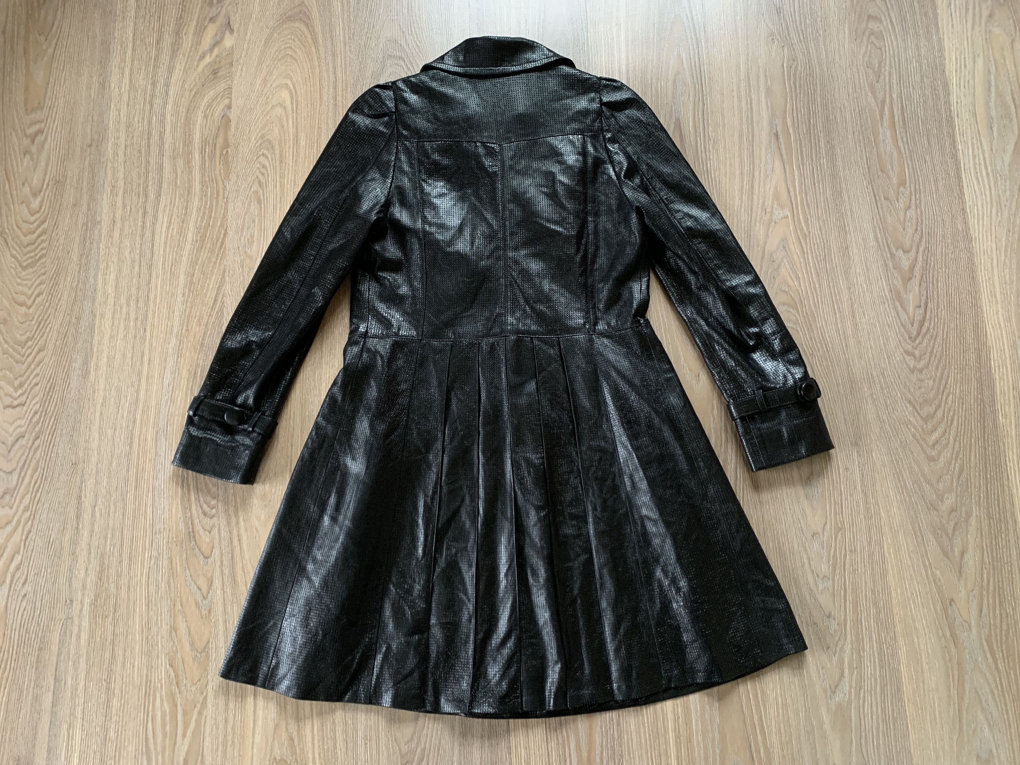 Vintage Rare Levinson Black Label Woman Perforated Leather Jacket Size M / US 6-8 / IT 42-44 - 3 Thumbnail