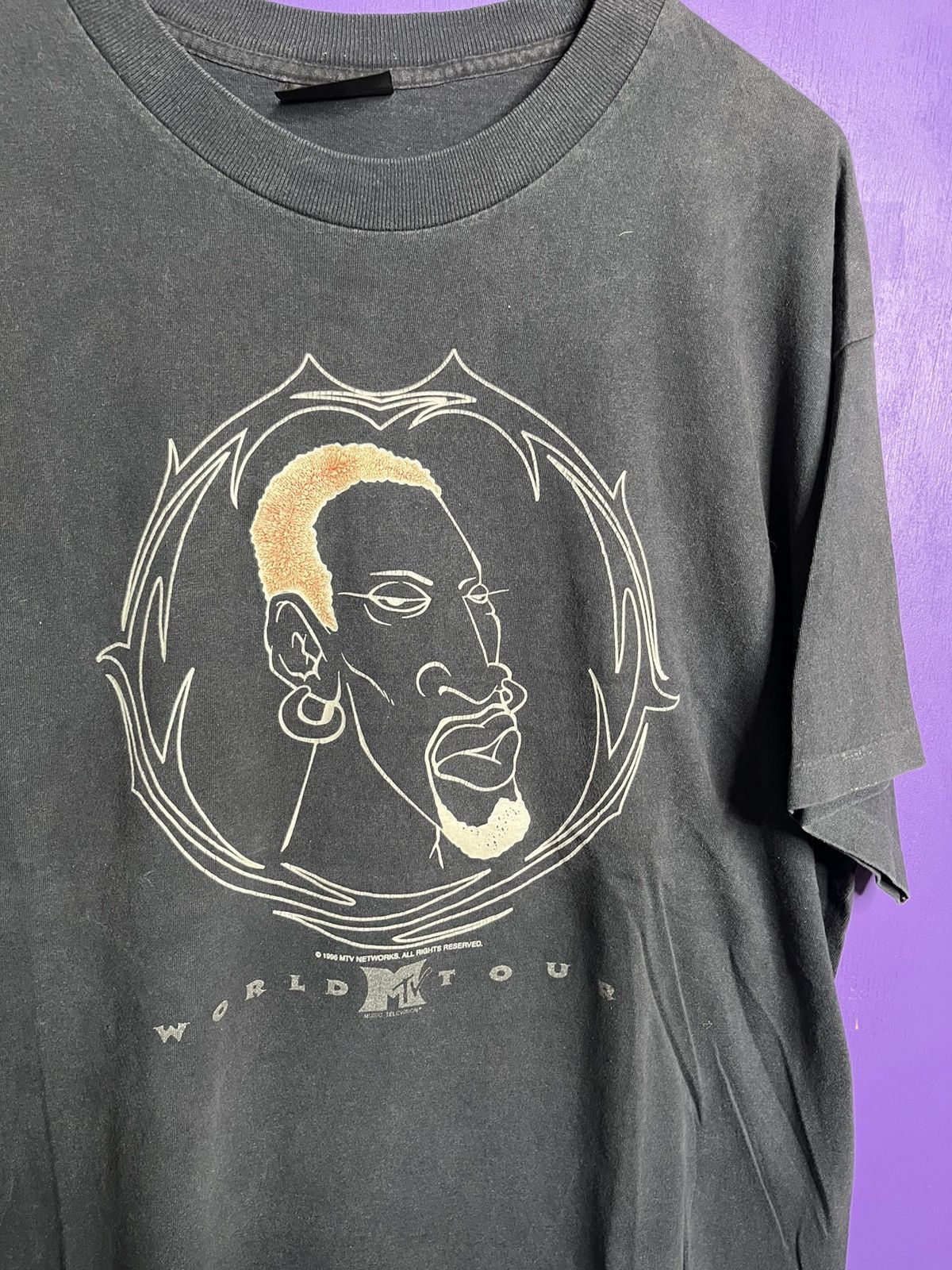 Other Vintage 1996 MTV Dennis Rodman world tour t-shirt Size US XL / EU 56 / 4 - 3 Thumbnail