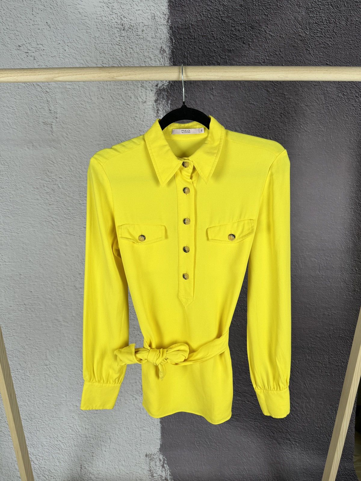 RED Valentino R.E.D. Valentino pure silk yellow belted blouse luxury Size M / US 6-8 / IT 42-44 - 1 Thumbnail