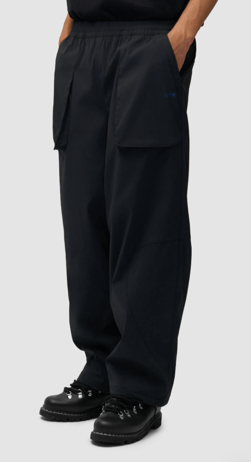 Arte Antwerp Arte Men's Technical Polar Pants in Black Size US 34 / EU 50 - 2 Thumbnail