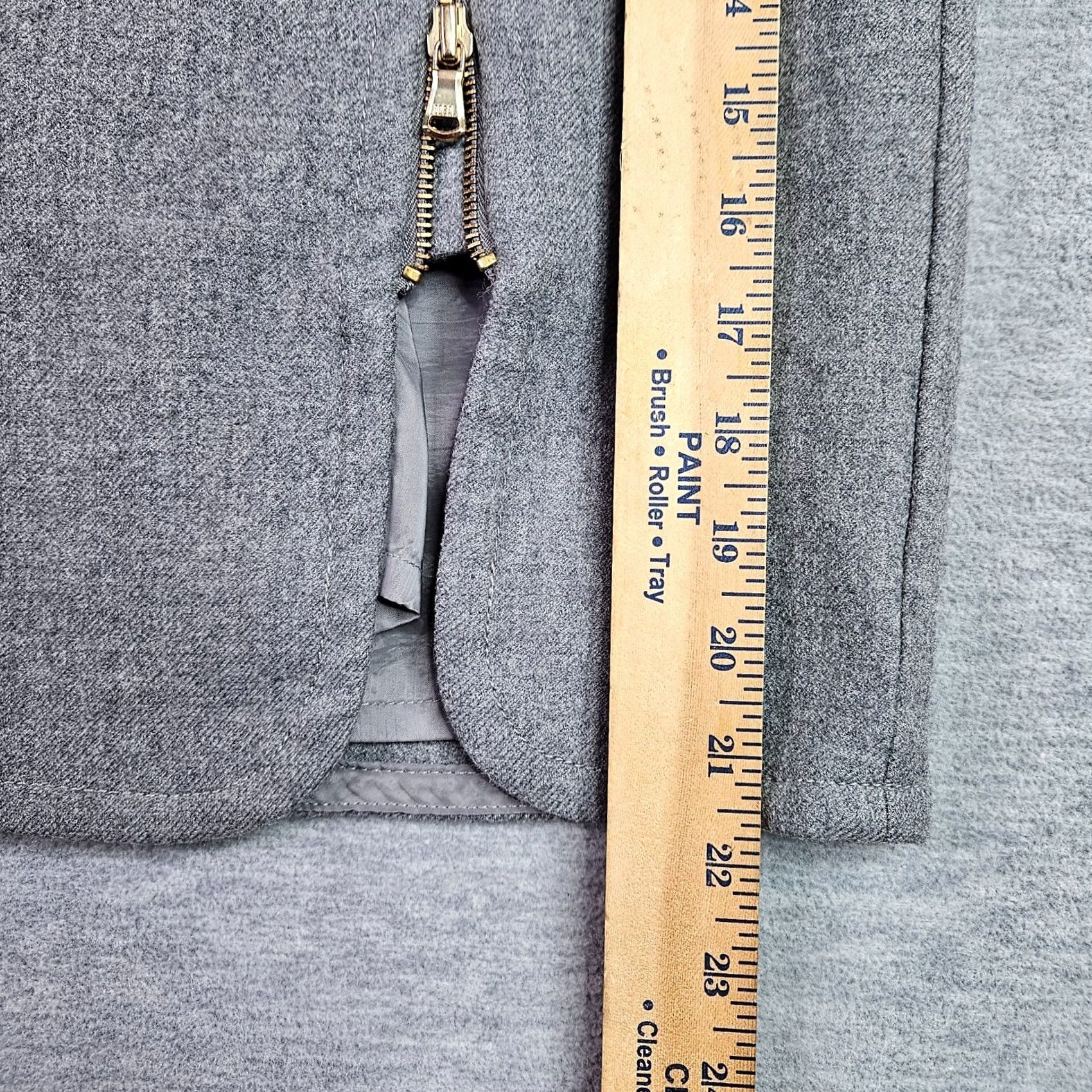 J.Crew J.CREW Skirt Women Grey Zipper Front 100% Wool Size 0P A-Line Short Vintage No? Size 25" / US 0 / IT 36 - 4 Thumbnail