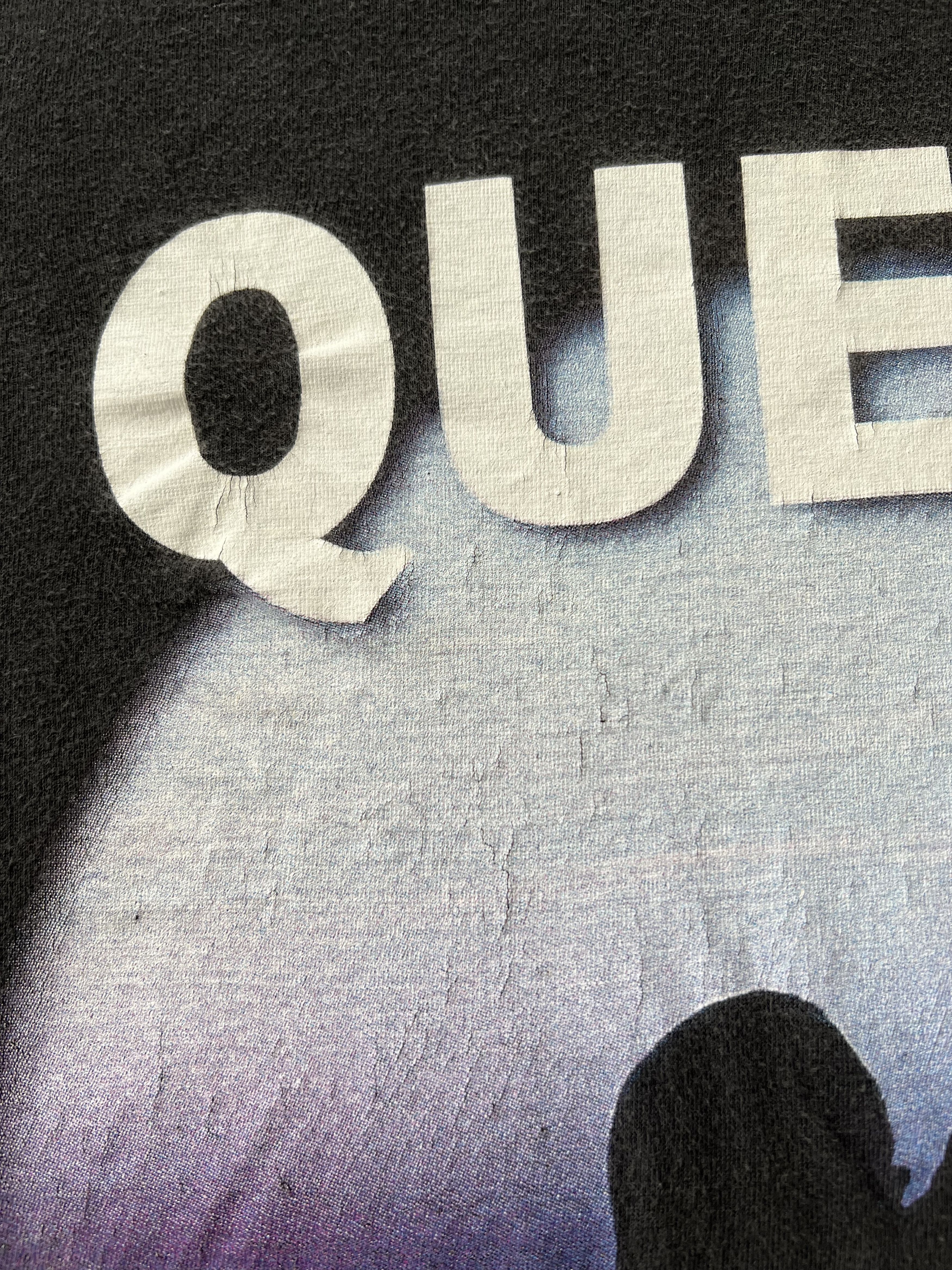 Band Tees Vintage 90s Queen Heaven for Everyone Black T-shirt Size US M / EU 48-50 / 2 - 6 Thumbnail