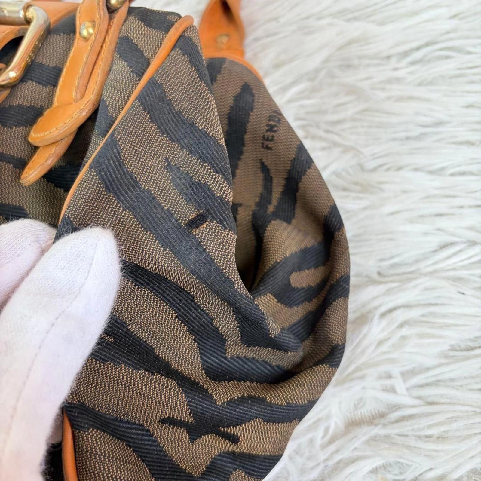 Fendi Fendi - Brown Tan Leather Trim Zebra Size ONE SIZE - 9 Thumbnail