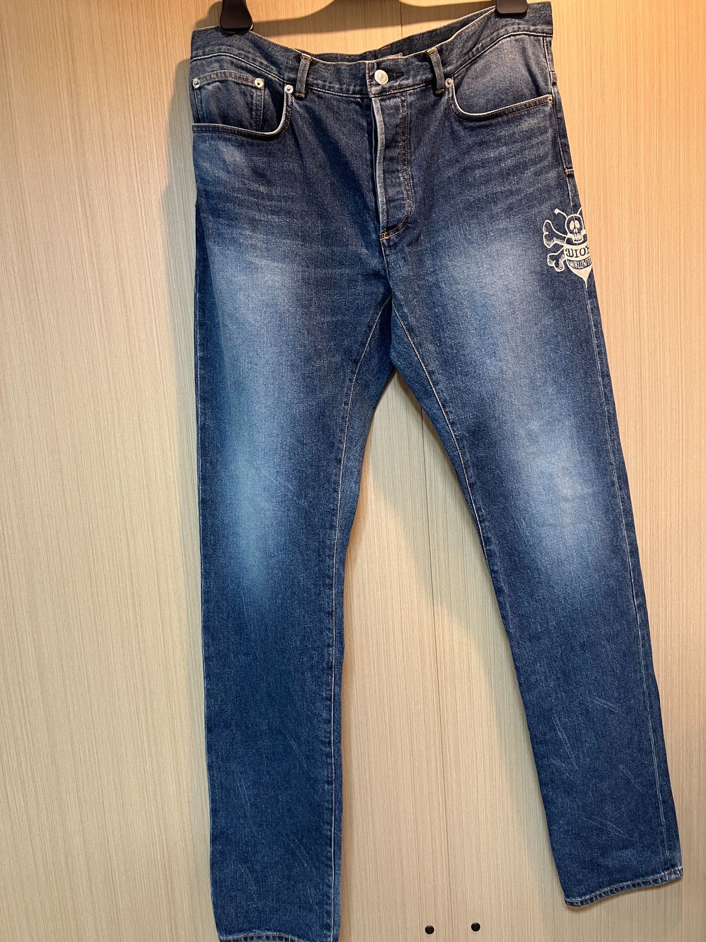 Dior Dior x Shawn Stussy Bee Embroidery Jeans Size 33 Size US 33 - 1 Thumbnail