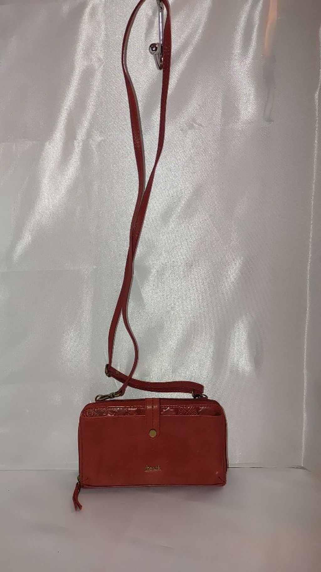 The Sak The Sak Iris Smart Phone Leather Crossbody Size ONE SIZE - 2 Thumbnail